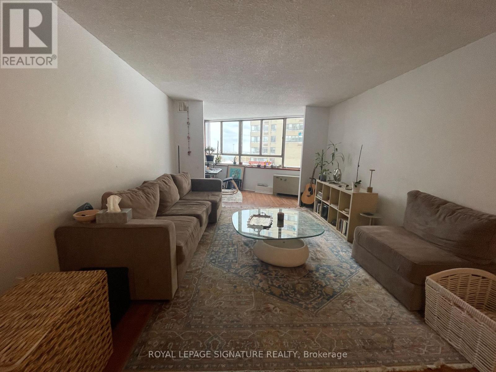 604 - 260 Queens Quay W, Toronto, Ontario  M5J 2N3 - Photo 9 - C12804348