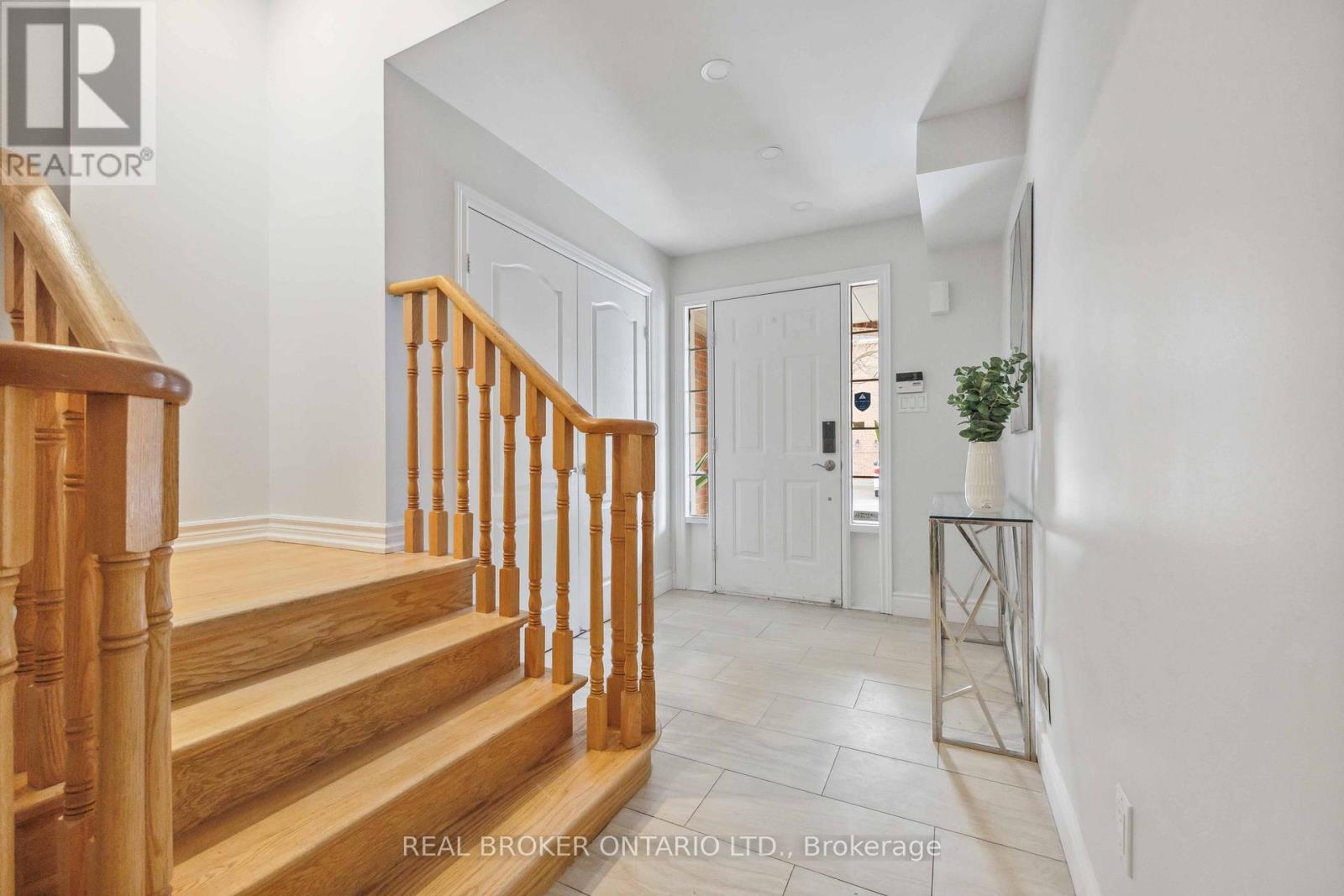 66 - 255 Shaftsbury Avenue, Richmond Hill, Ontario  L4C 0L9 - Photo 9 - N12804330