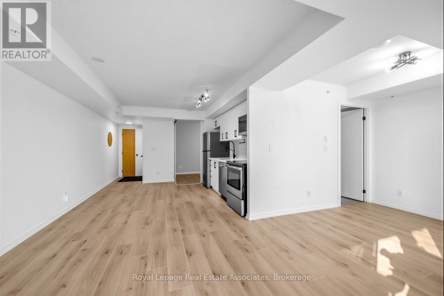 504 - 20 Joe Shuster Way, Toronto, Ontario  M6K 0A3 - Photo 10 - W12804304