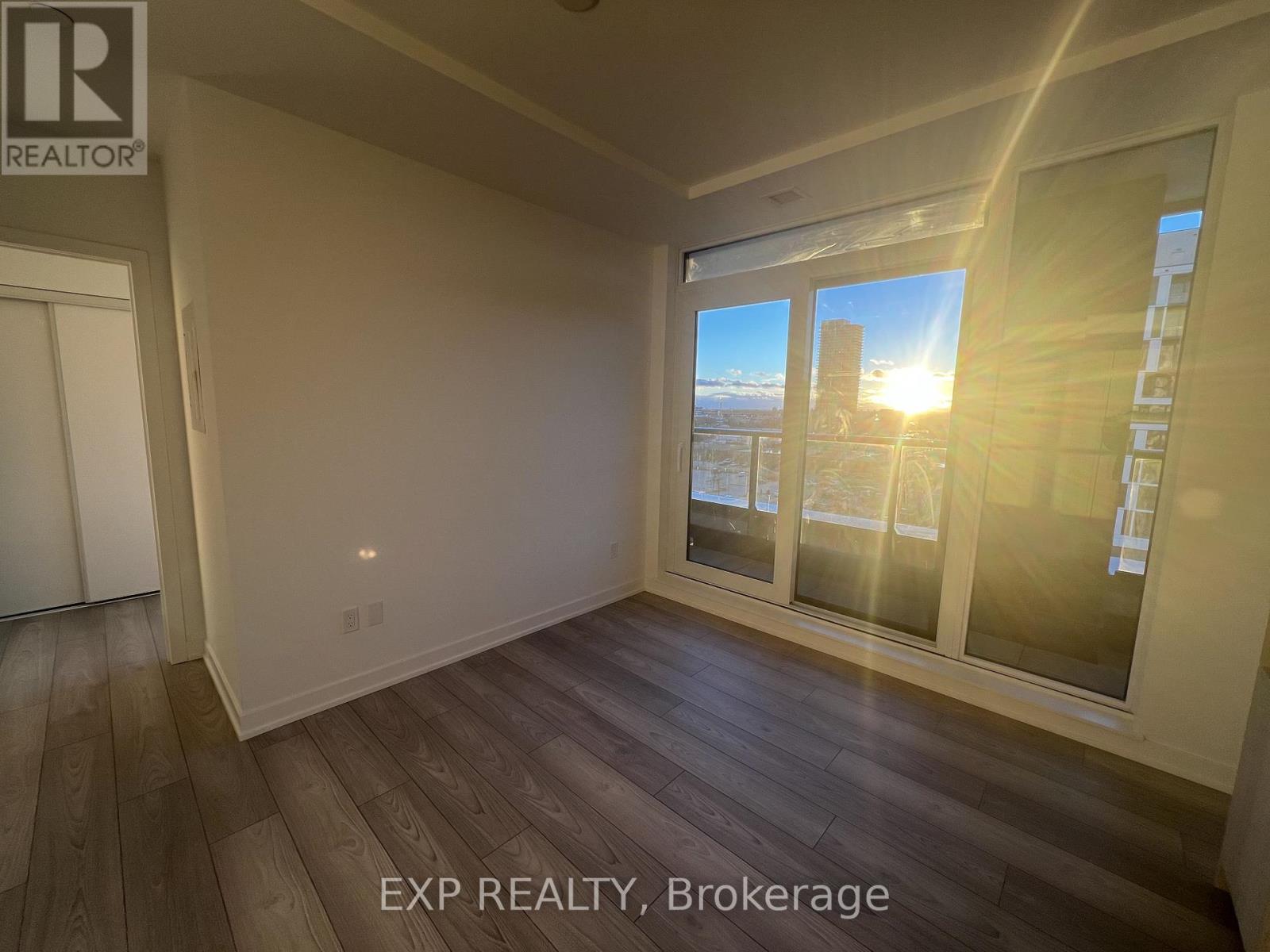 625 - 1007 The Queensway, Toronto, Ontario  M8Z 0H4 - Photo 17 - W12804324