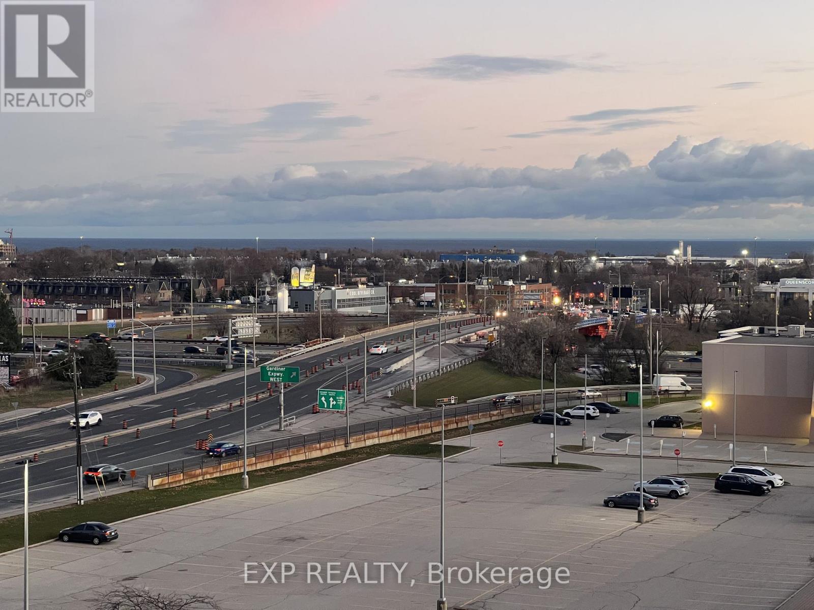 625 - 1007 The Queensway, Toronto, Ontario  M8Z 0H4 - Photo 21 - W12804324