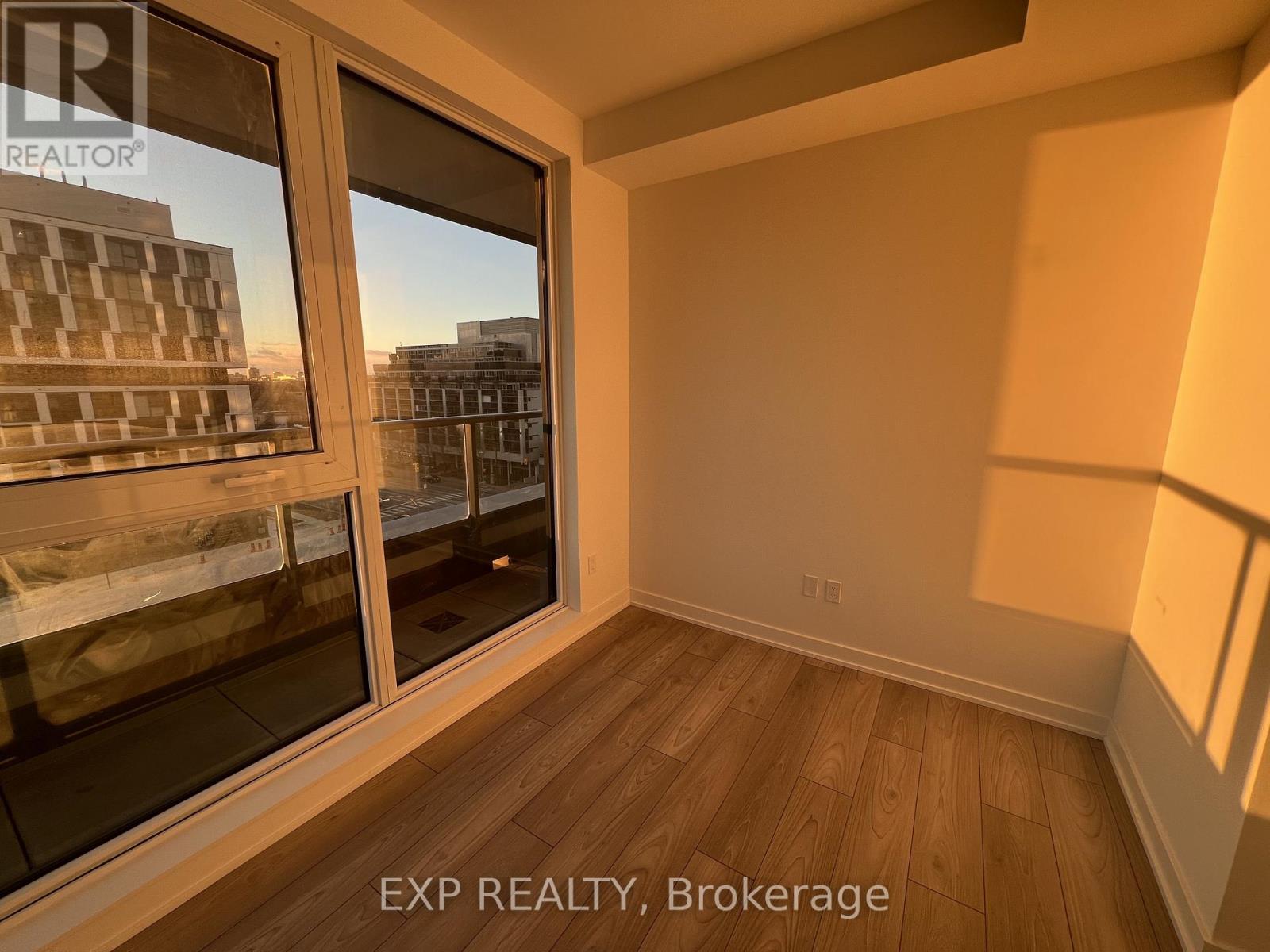 625 - 1007 The Queensway, Toronto, Ontario  M8Z 0H4 - Photo 3 - W12804324