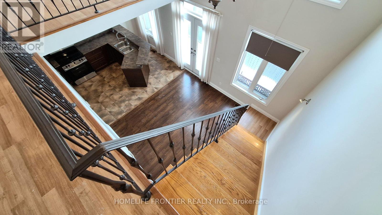 103 - 3545 Lakeshore Boulevard W, Toronto, Ontario  M8W 1P4 - Photo 13 - W12804336