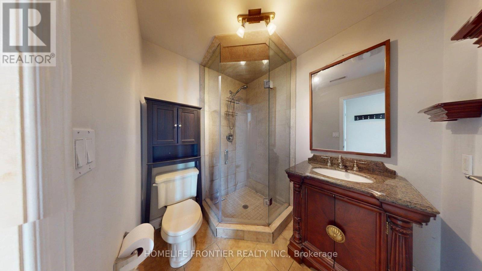 103 - 3545 Lakeshore Boulevard W, Toronto, Ontario  M8W 1P4 - Photo 9 - W12804336