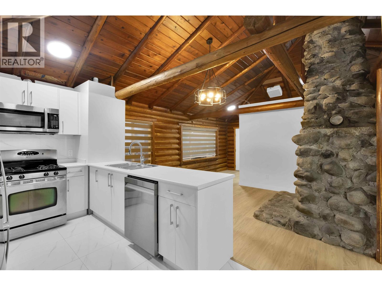 1370 Prairie Avenue, Port Coquitlam, British Columbia  V3B 1T2 - Photo 5 - R3091814