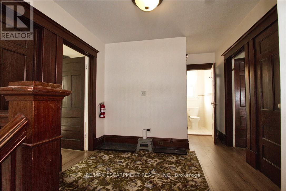 3 - 22 Blake Street, Hamilton, Ontario  L8M 2S5 - Photo 9 - X12804340