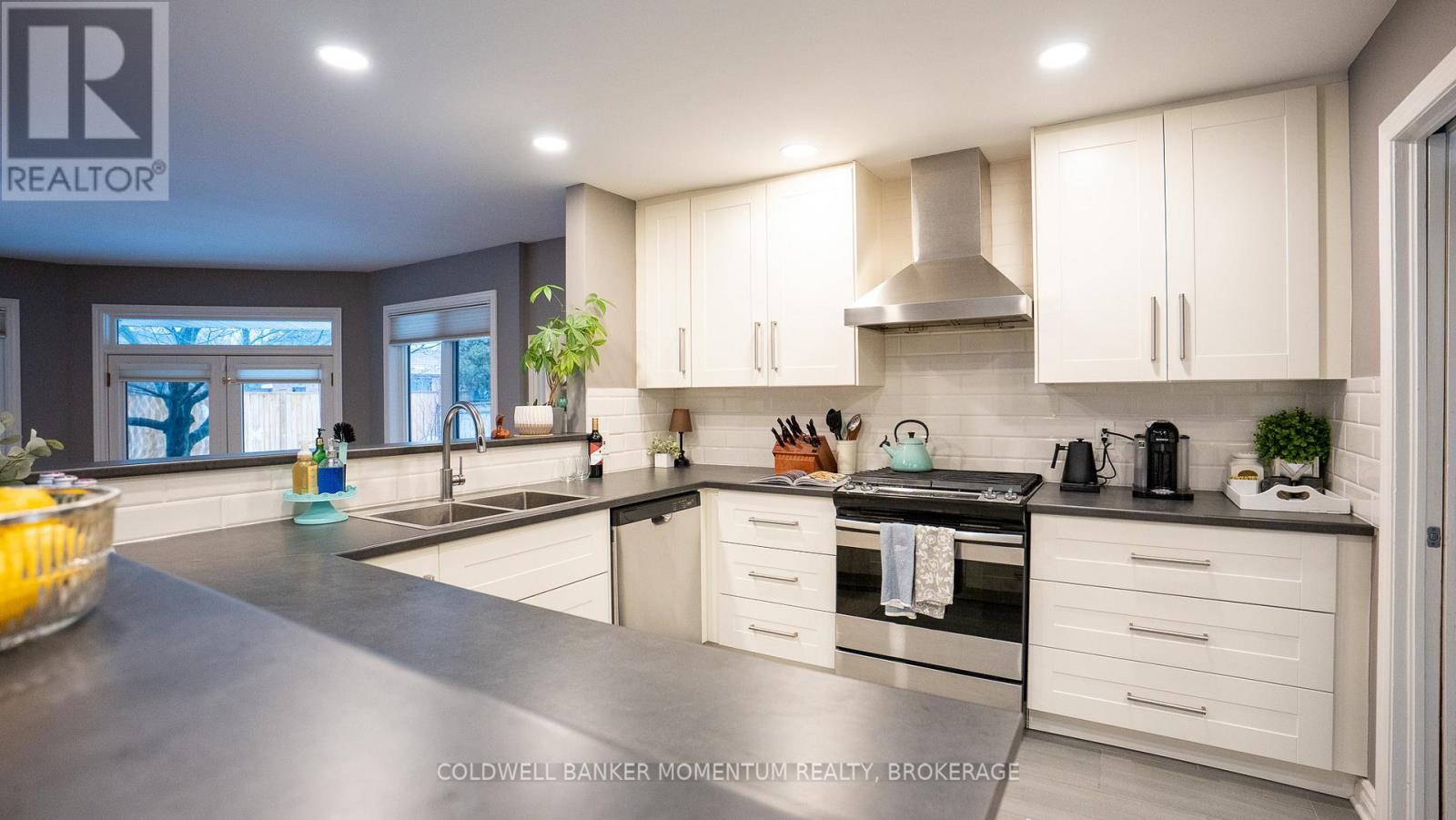 984 Plantation Road, London North, Ontario  N6H 2Y4 - Photo 19 - X12803520