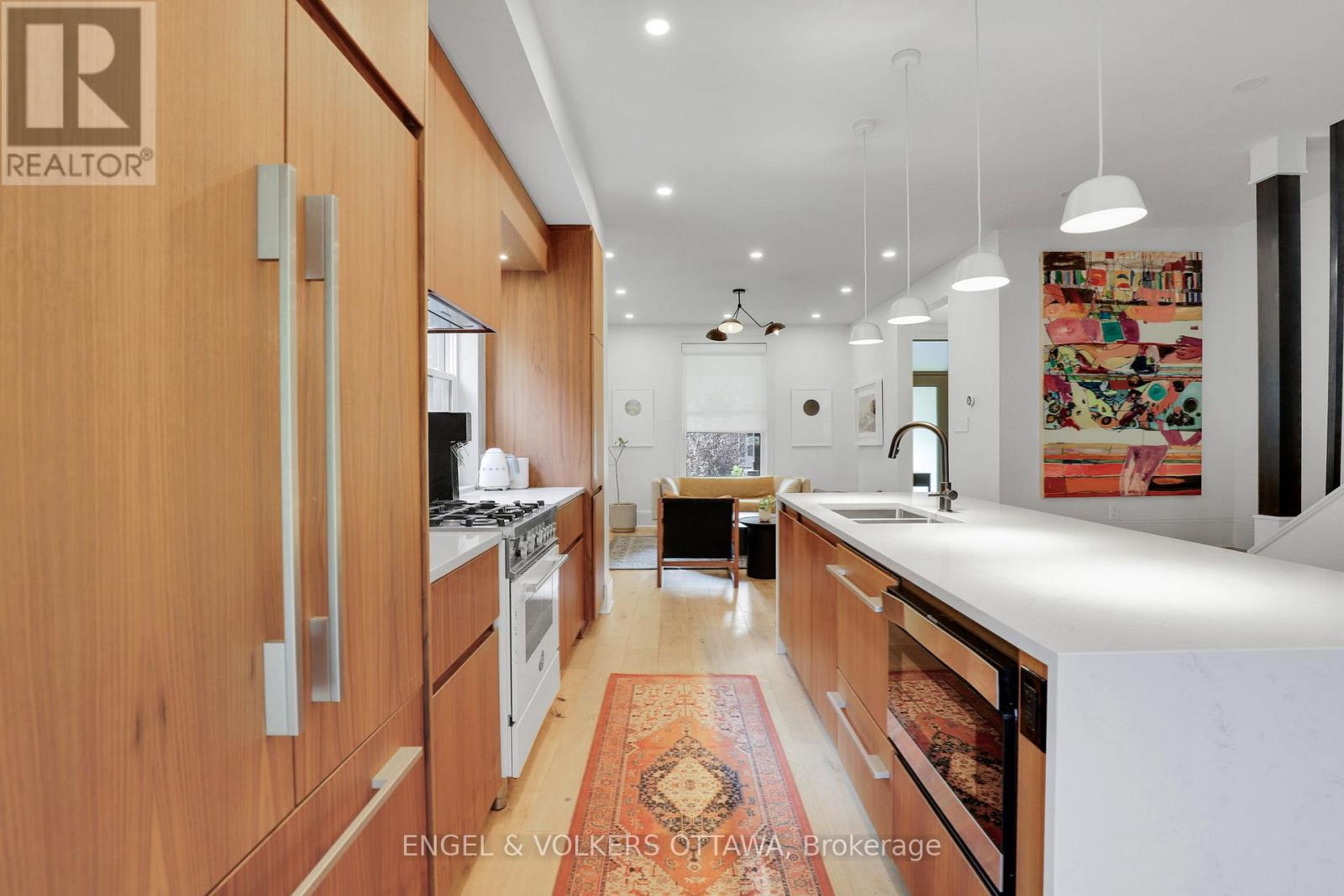 597 Maclaren Street, Ottawa, Ontario  K1R 5K8 - Photo 17 - X12804354