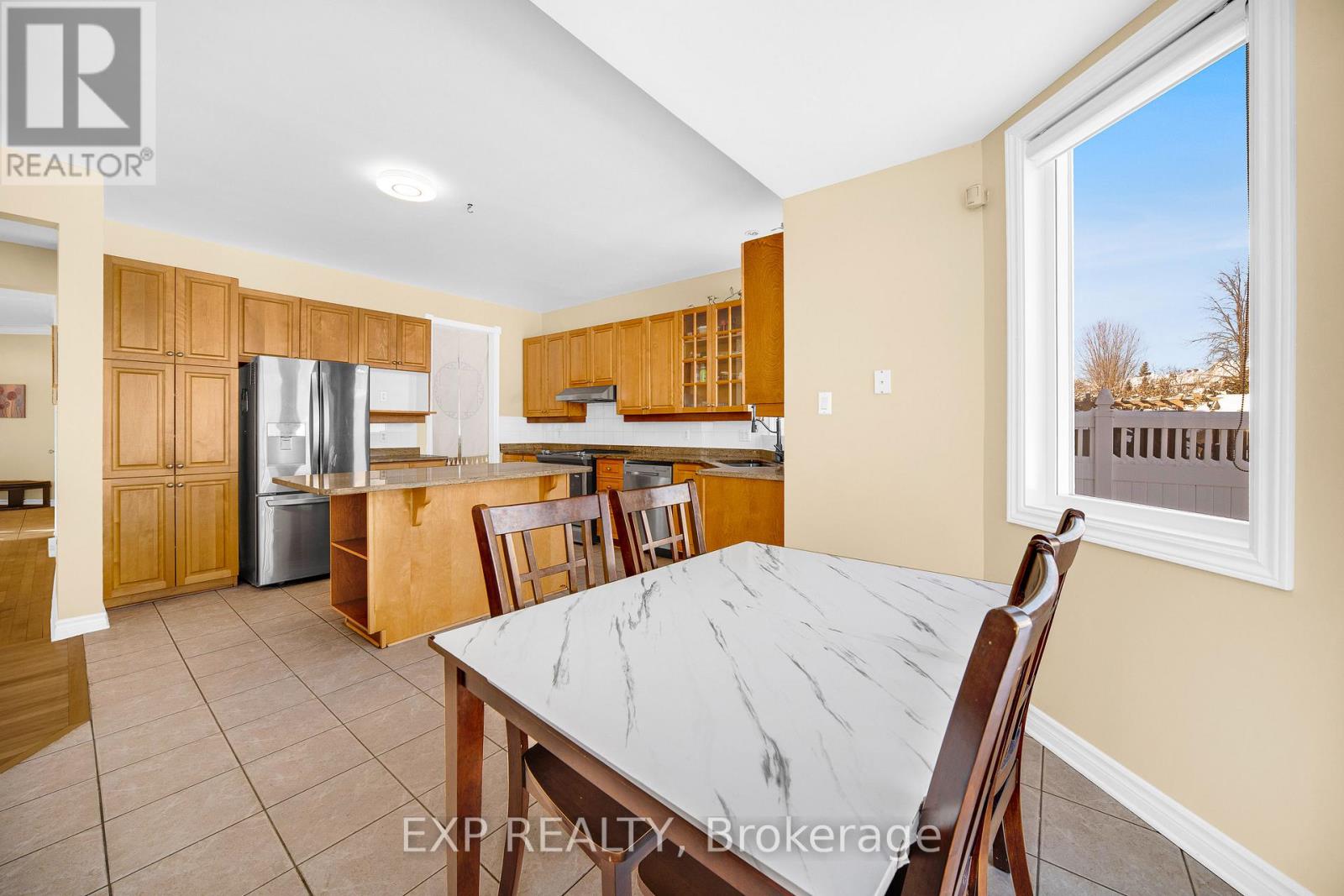 166 Hemlo Crescent, Ottawa, Ontario  K2T 1E4 - Photo 16 - X12804366