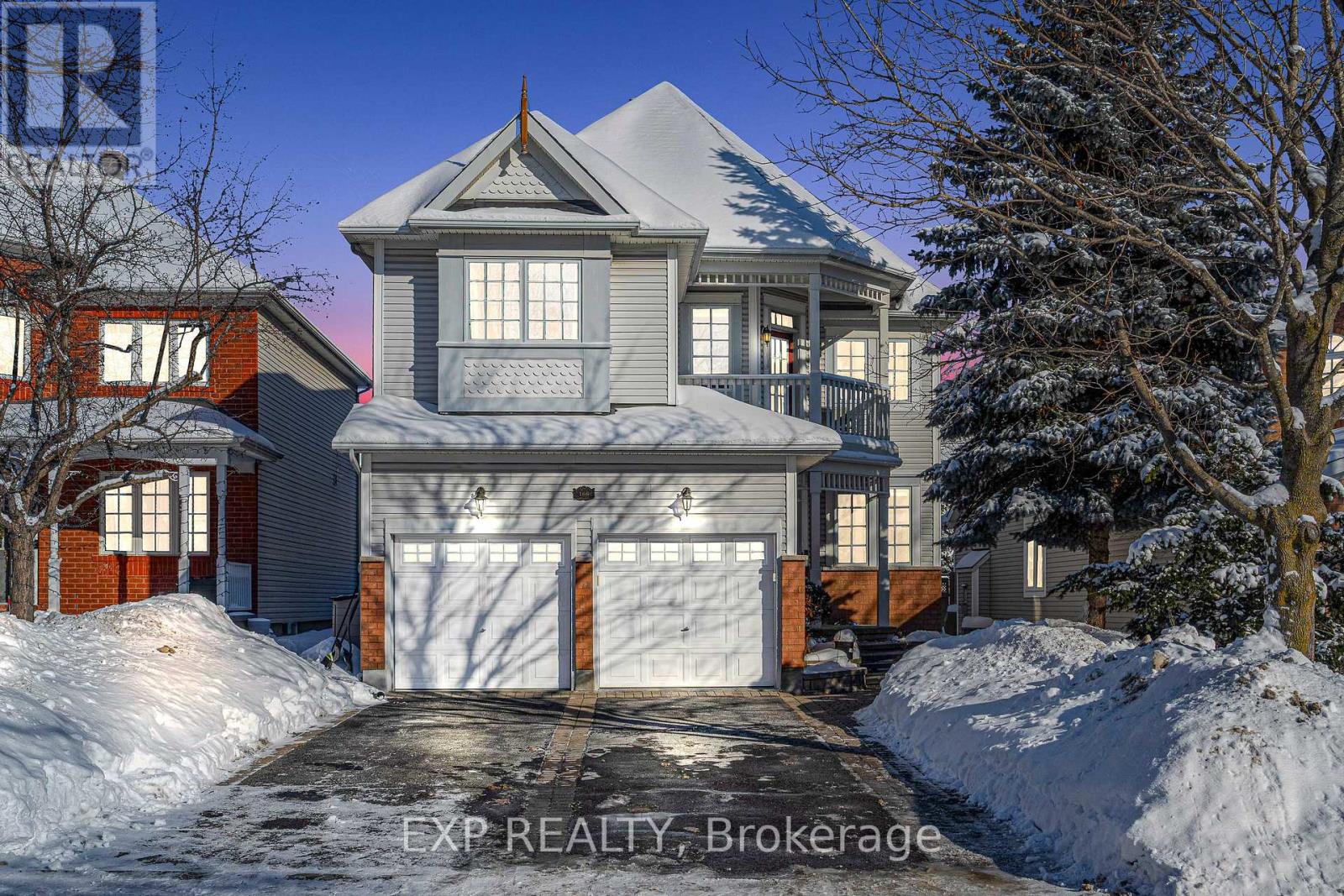 166 Hemlo Crescent, Ottawa, Ontario  K2T 1E4 - Photo 2 - X12804366