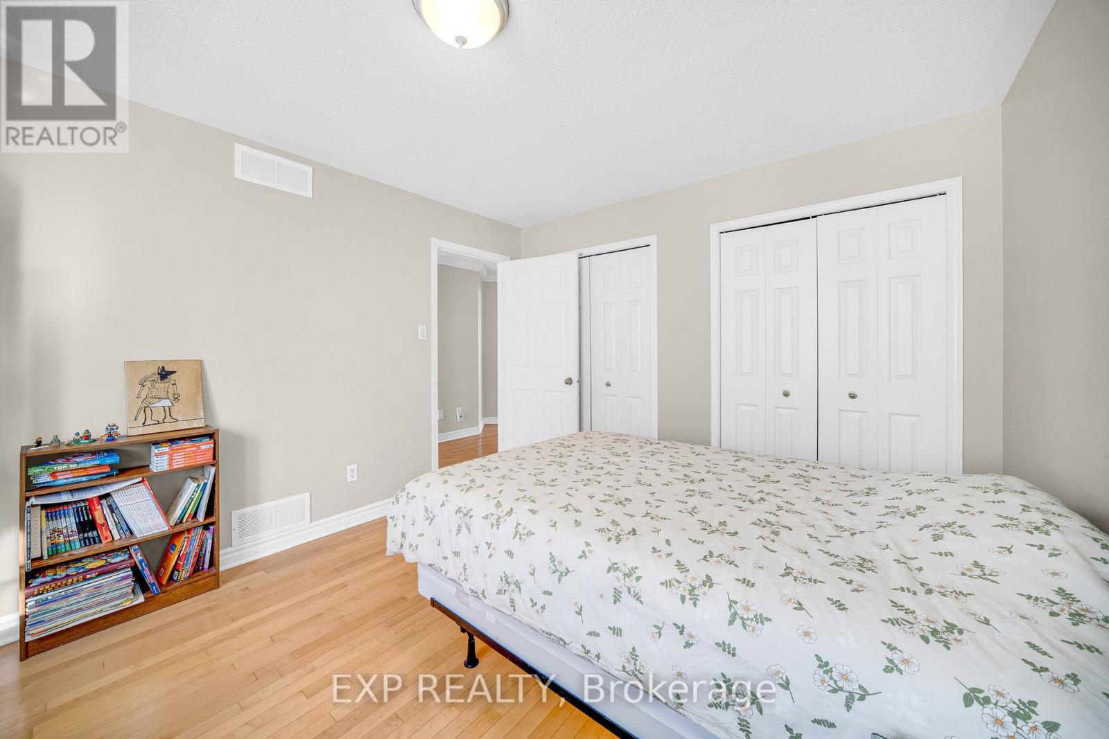 166 Hemlo Crescent, Ottawa, Ontario  K2T 1E4 - Photo 29 - X12804366