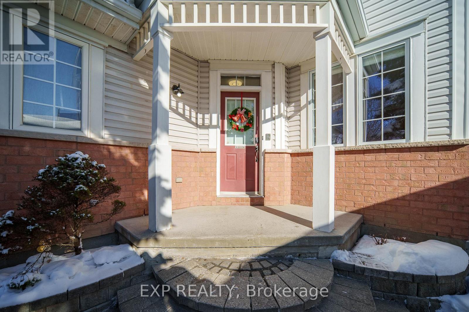 166 Hemlo Crescent, Ottawa, Ontario  K2T 1E4 - Photo 4 - X12804366