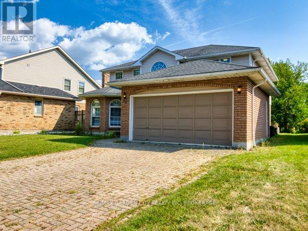 20 Chessington Street, St. Catharines, Ontario  L2S 3R4 - Photo 2 - X12804406