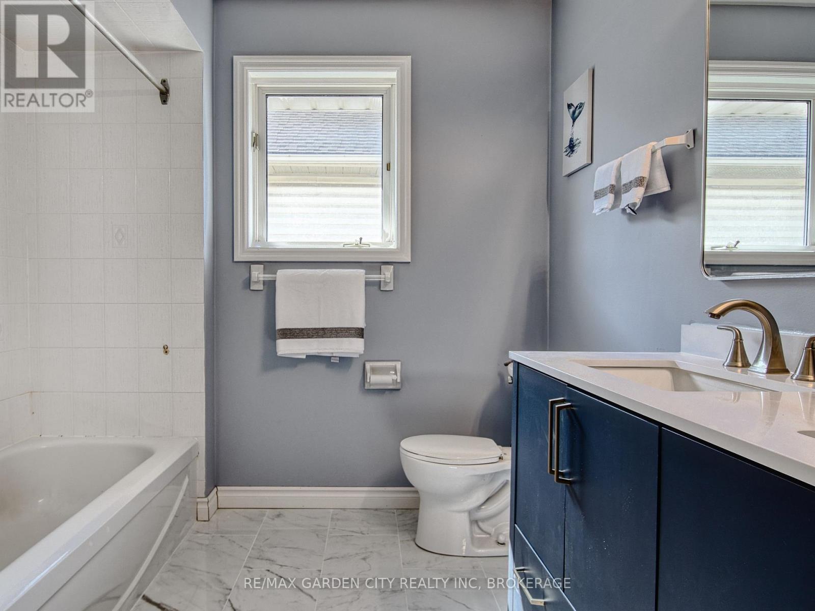 20 Chessington Street, St. Catharines, Ontario  L2S 3R4 - Photo 22 - X12804406