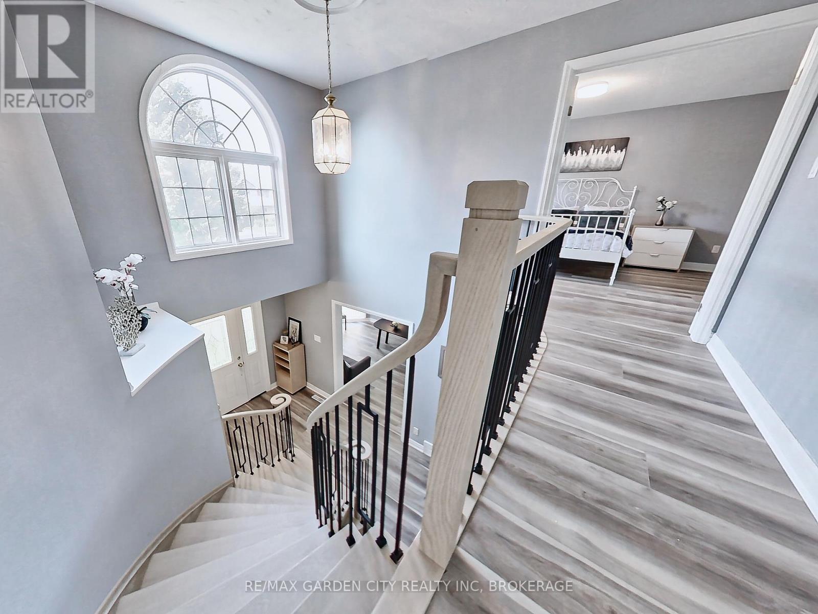 20 Chessington Street, St. Catharines, Ontario  L2S 3R4 - Photo 27 - X12804406