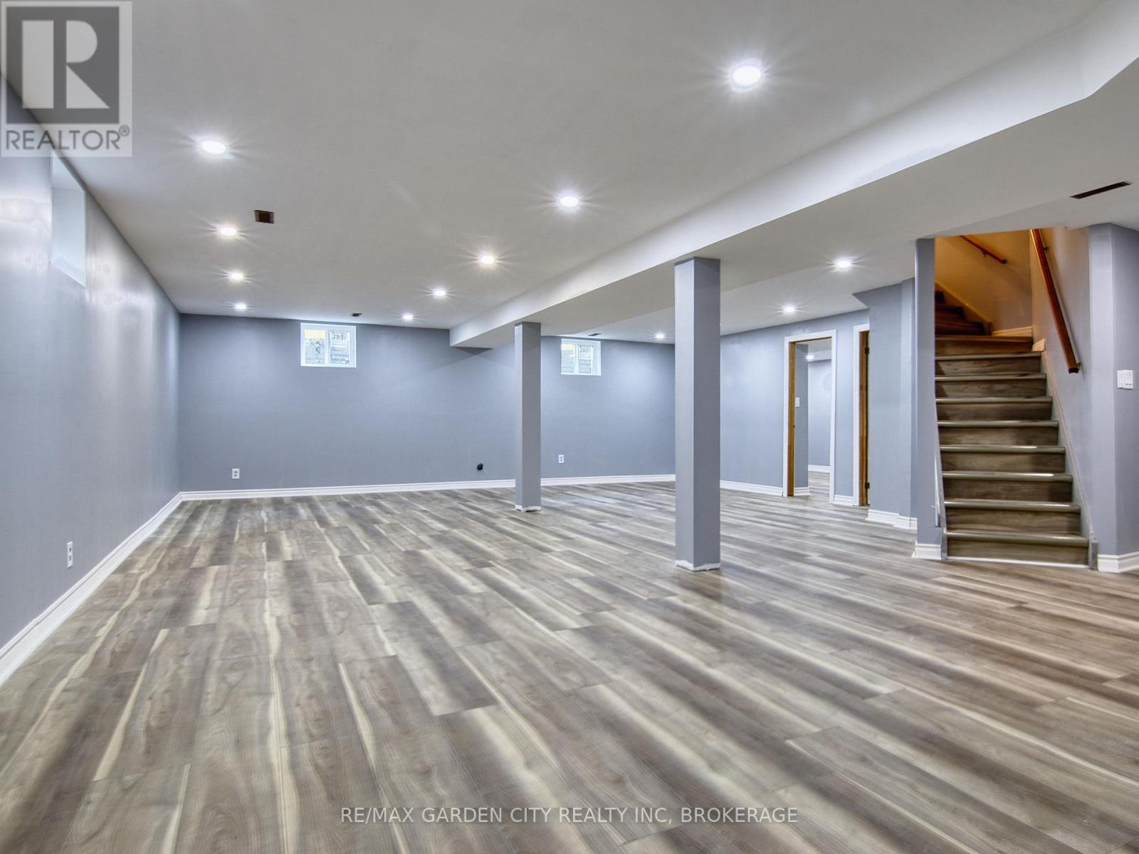 20 Chessington Street, St. Catharines, Ontario  L2S 3R4 - Photo 29 - X12804406