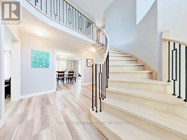 20 Chessington Street, St. Catharines, Ontario  L2S 3R4 - Photo 4 - X12804406