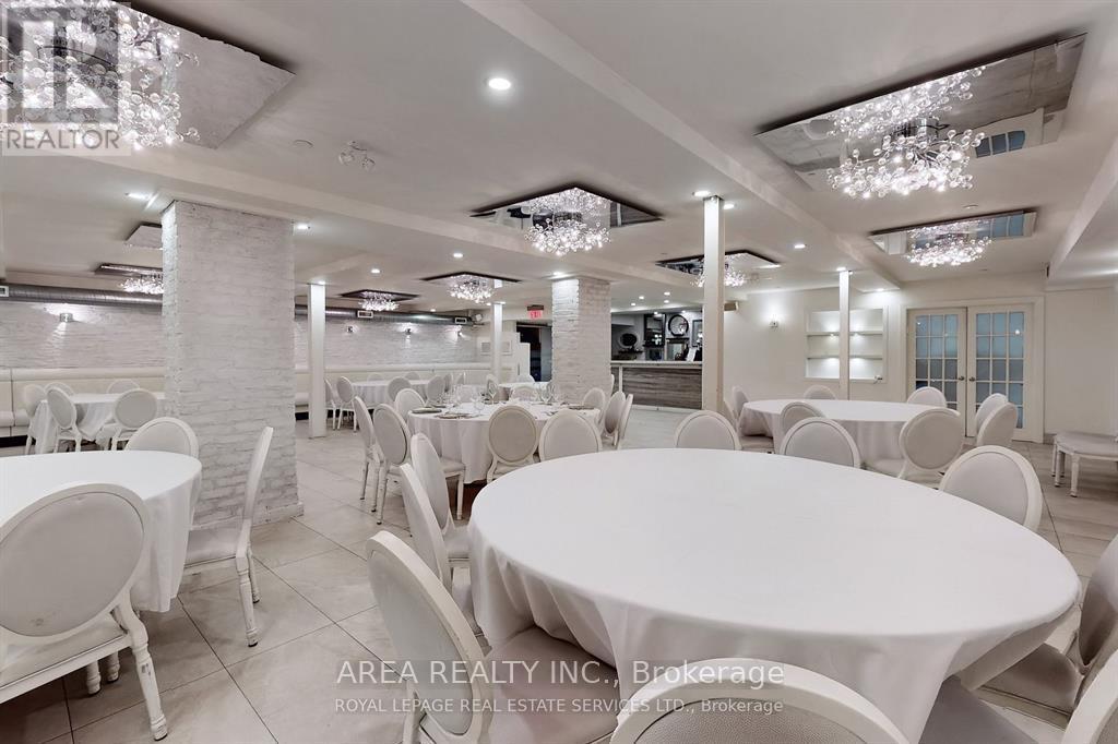 Lower - 2472 Yonge Street, Toronto, Ontario  M4P 2H5 - Photo 2 - C12804362