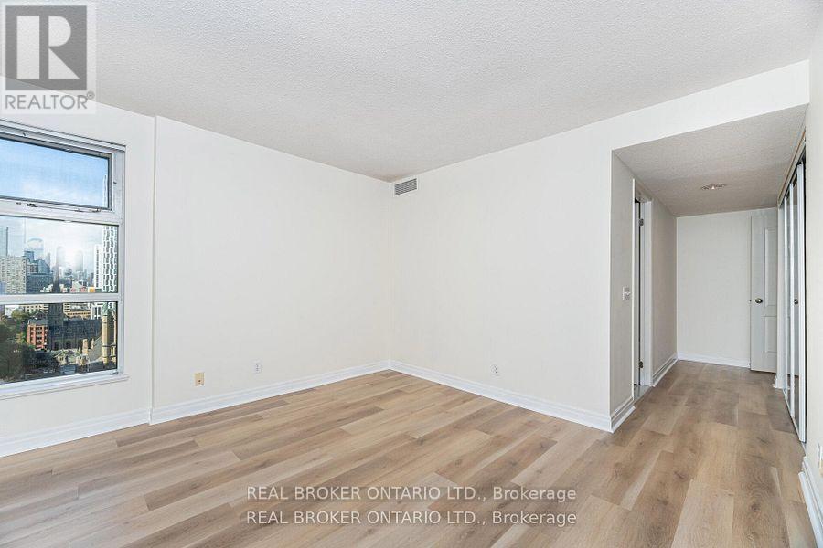 2301 - 50 Lombard Street, Toronto, Ontario  M5C 2X4 - Photo 28 - C12804380