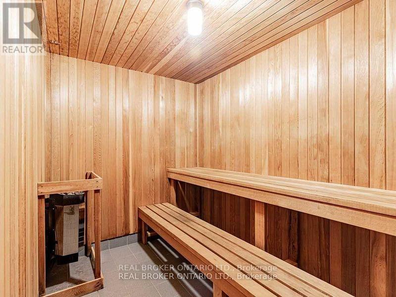 2301 - 50 Lombard Street, Toronto, Ontario  M5C 2X4 - Photo 44 - C12804380