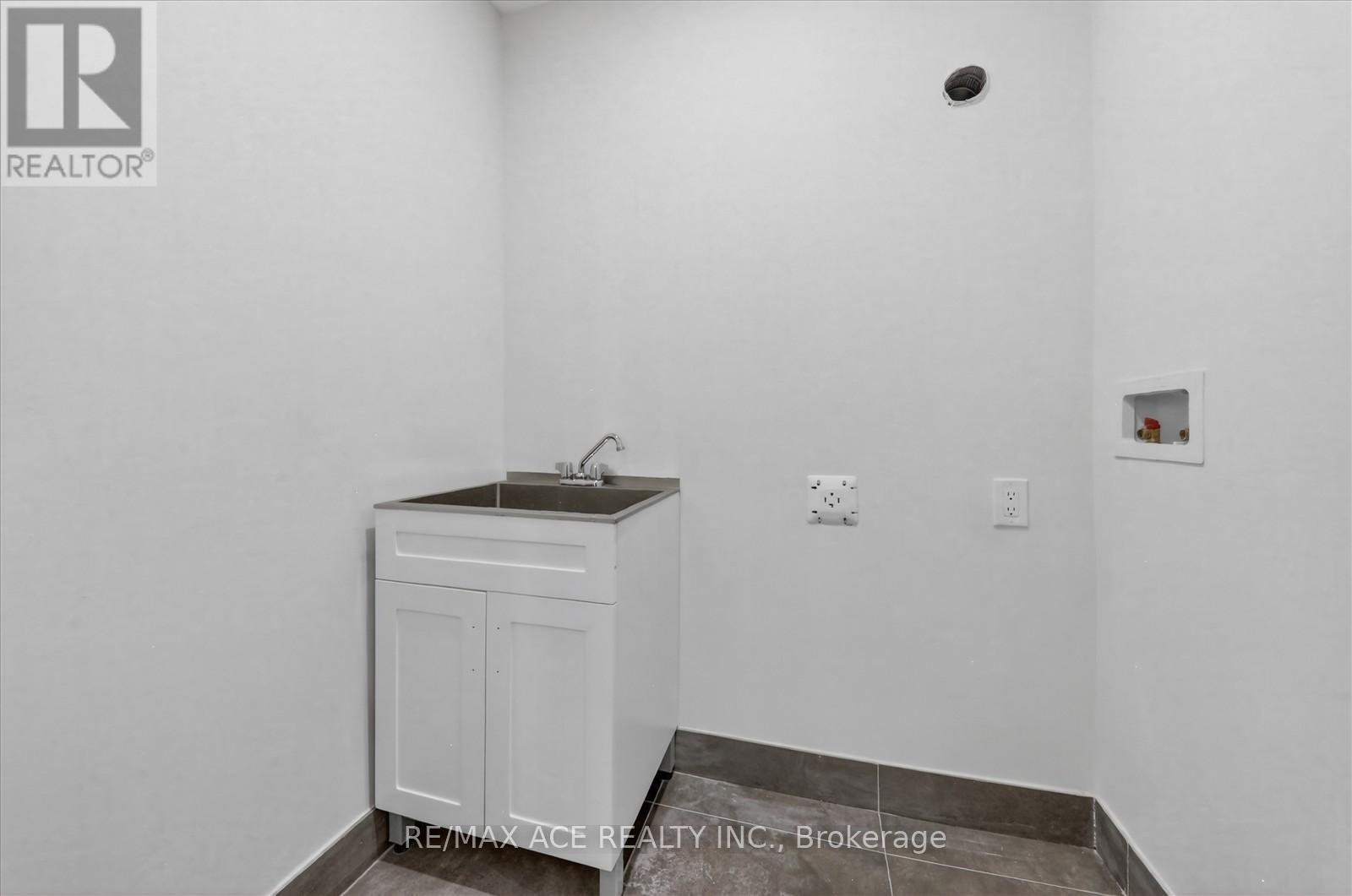 33 August Avenue, Toronto, Ontario  M1L 3M8 - Photo 44 - E12804356