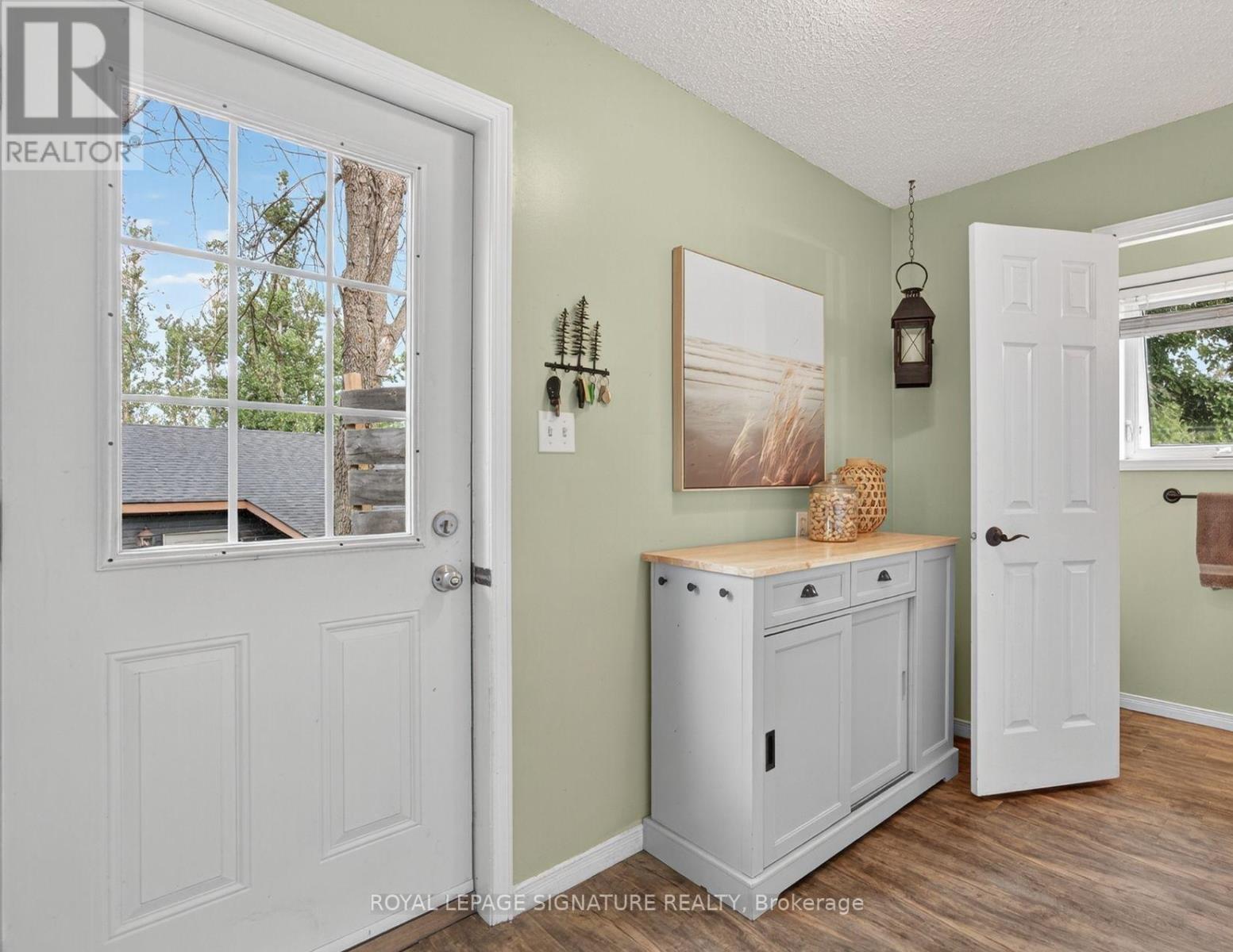 1152 Concession 1 Road, Ramara, Ontario  L0K 1B0 - Photo 5 - S12804372