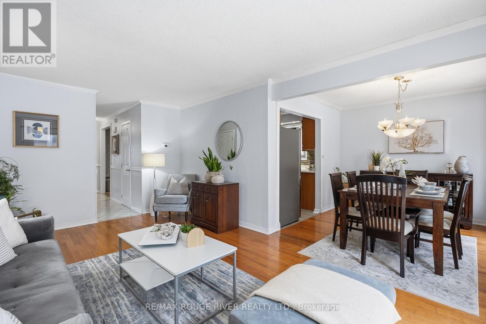 767 Hampton Court, Pickering, Ontario  L1W 3M3 - Photo 10 - E12804370