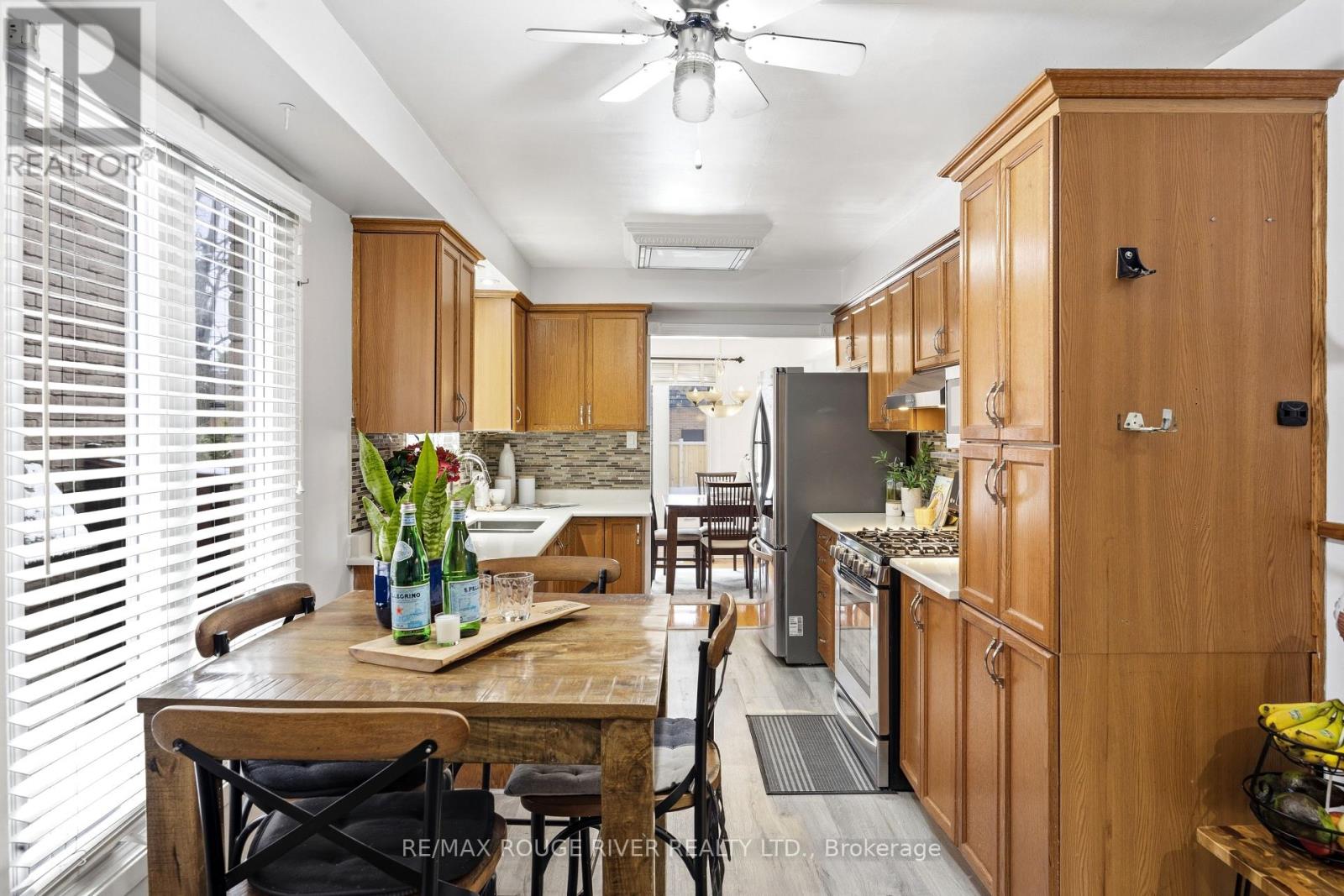 767 Hampton Court, Pickering, Ontario  L1W 3M3 - Photo 15 - E12804370