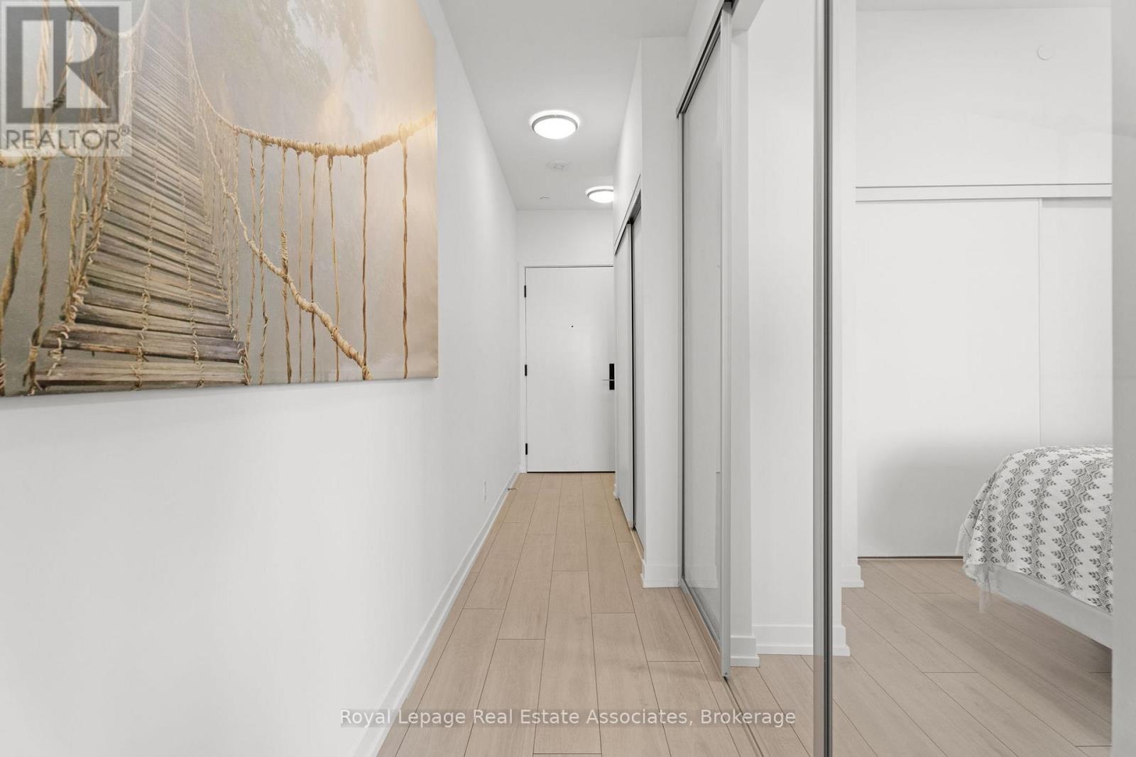 919 - 270 Dufferin Street, Toronto, Ontario  M6K 0H8 - Photo 21 - W12804368