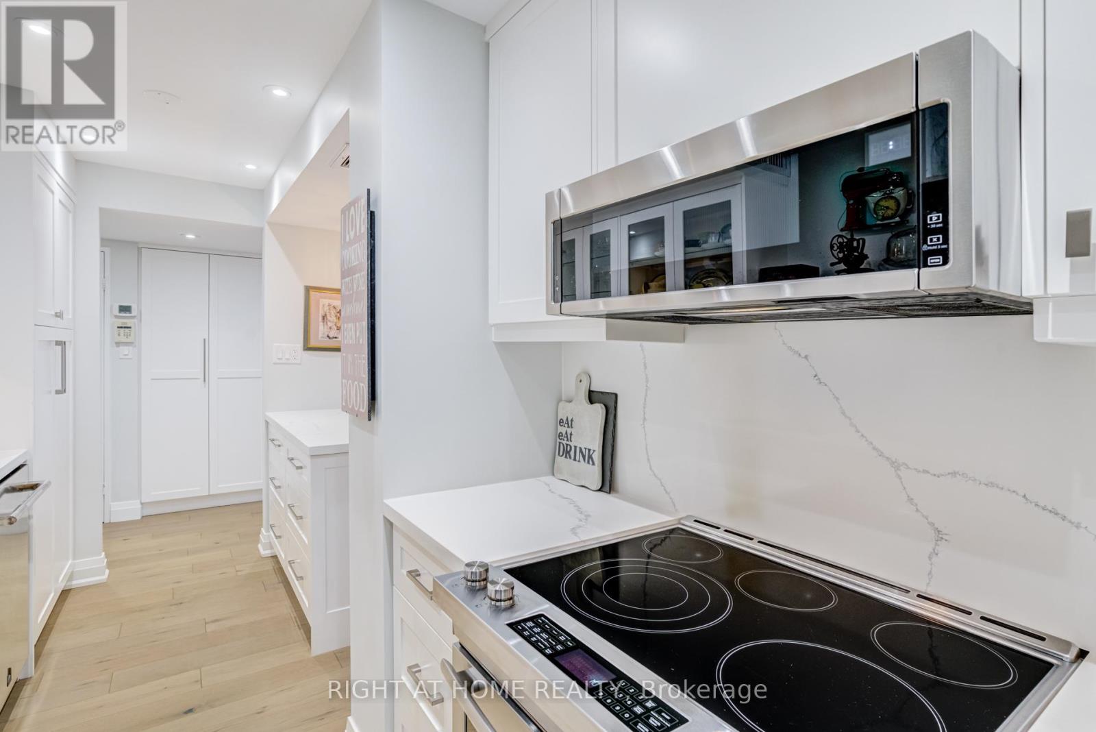 606 - 1333 Bloor Street, Mississauga, Ontario  L4Y 3T6 - Photo 18 - W12804408