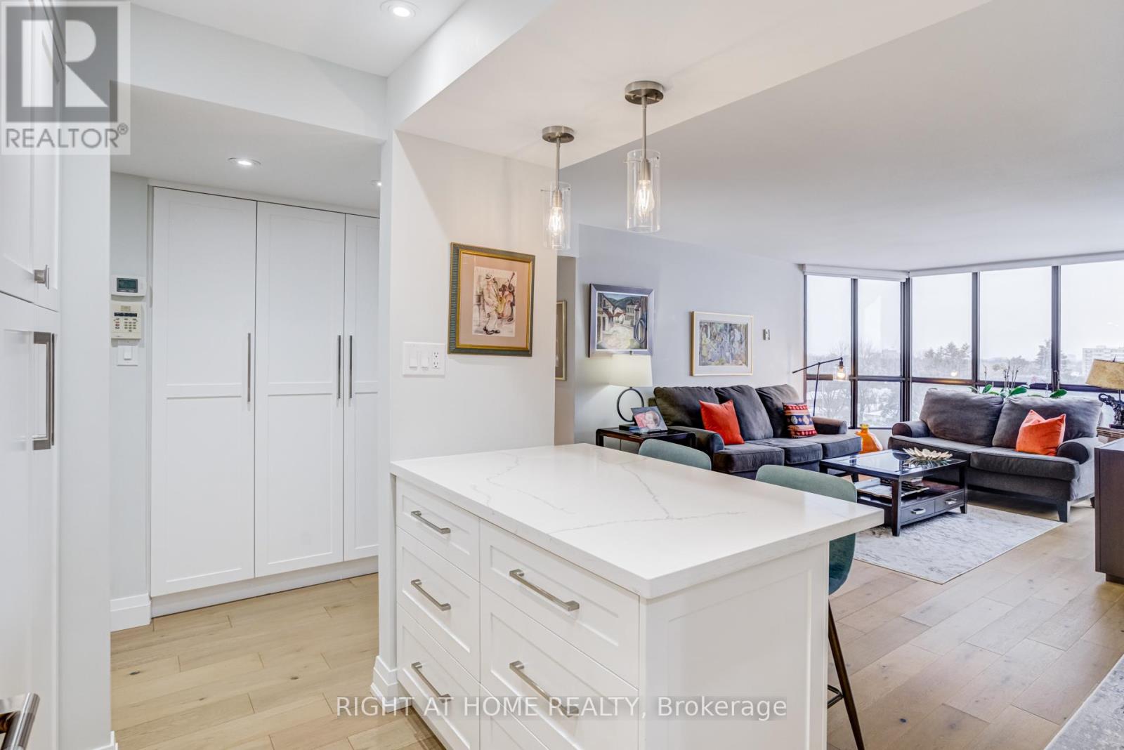 606 - 1333 Bloor Street, Mississauga, Ontario  L4Y 3T6 - Photo 19 - W12804408