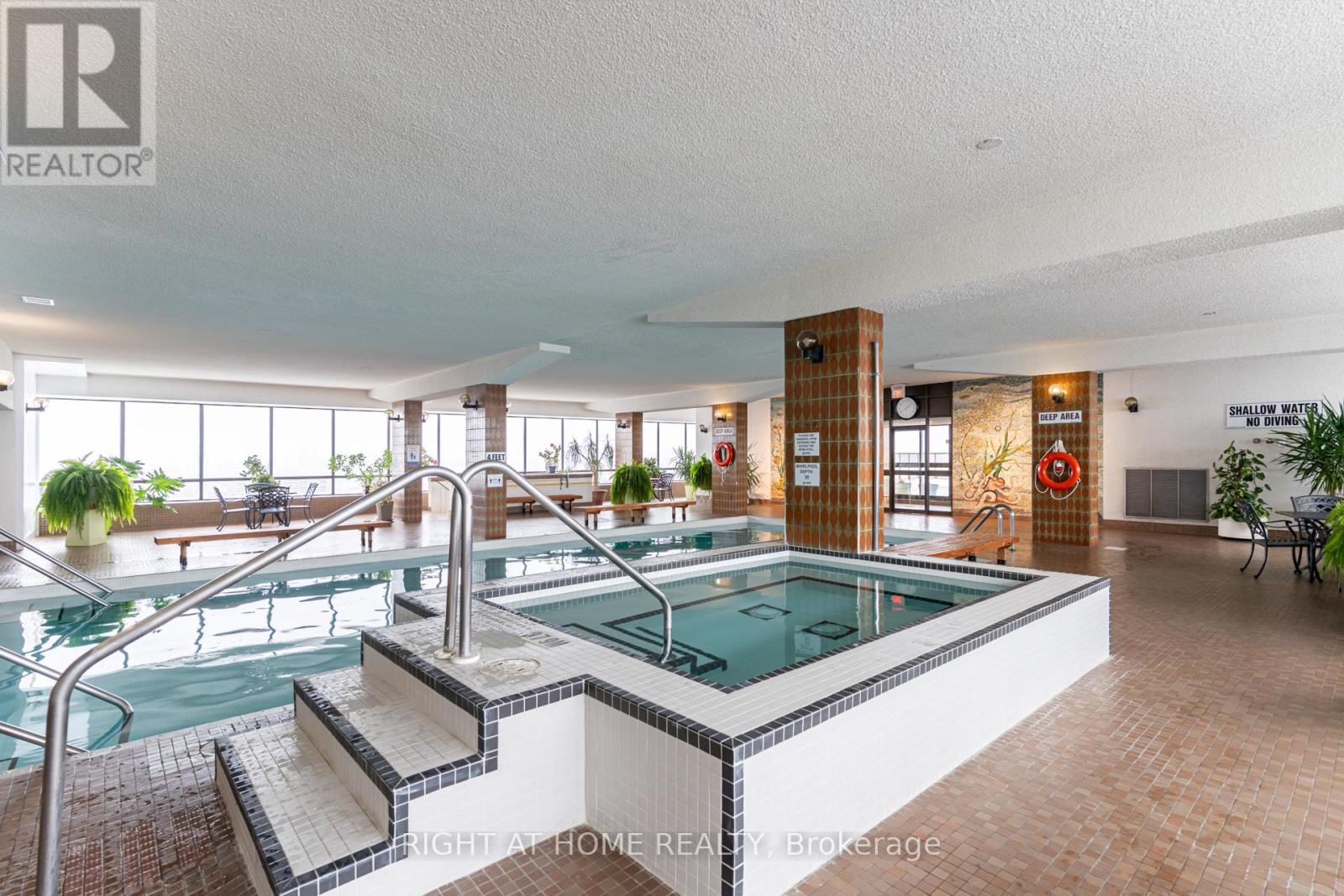 606 - 1333 Bloor Street, Mississauga, Ontario  L4Y 3T6 - Photo 39 - W12804408