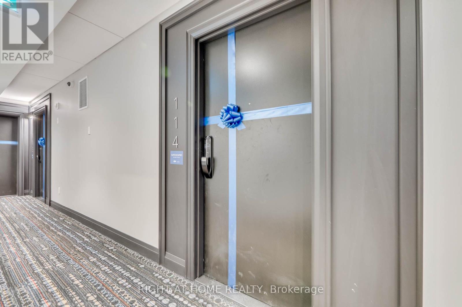 114 - 470 Gordon Krantz Avenue, Milton, Ontario  L9E 1Z2 - Photo 4 - W12804422