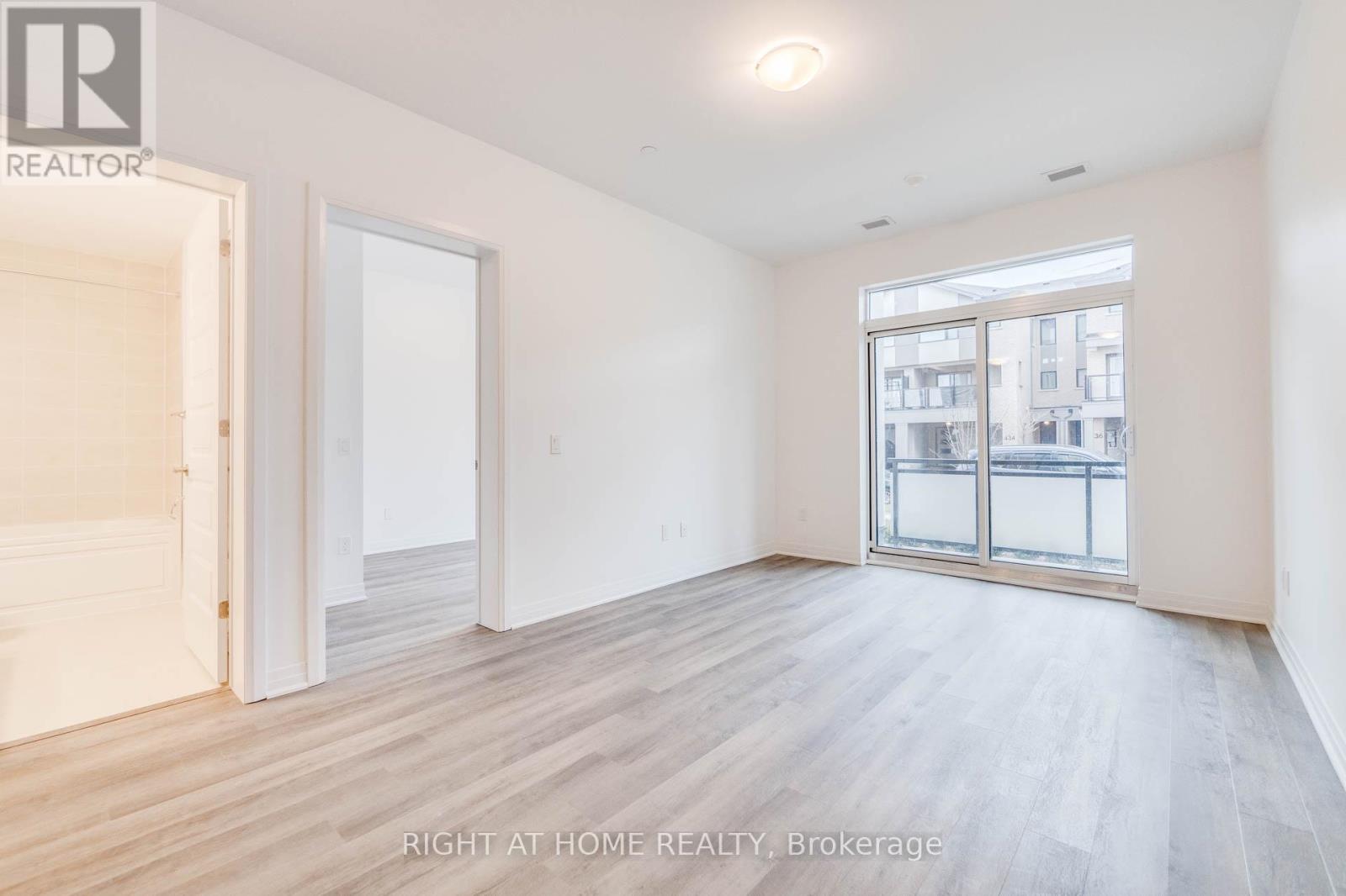 114 - 470 Gordon Krantz Avenue, Milton, Ontario  L9E 1Z2 - Photo 9 - W12804422