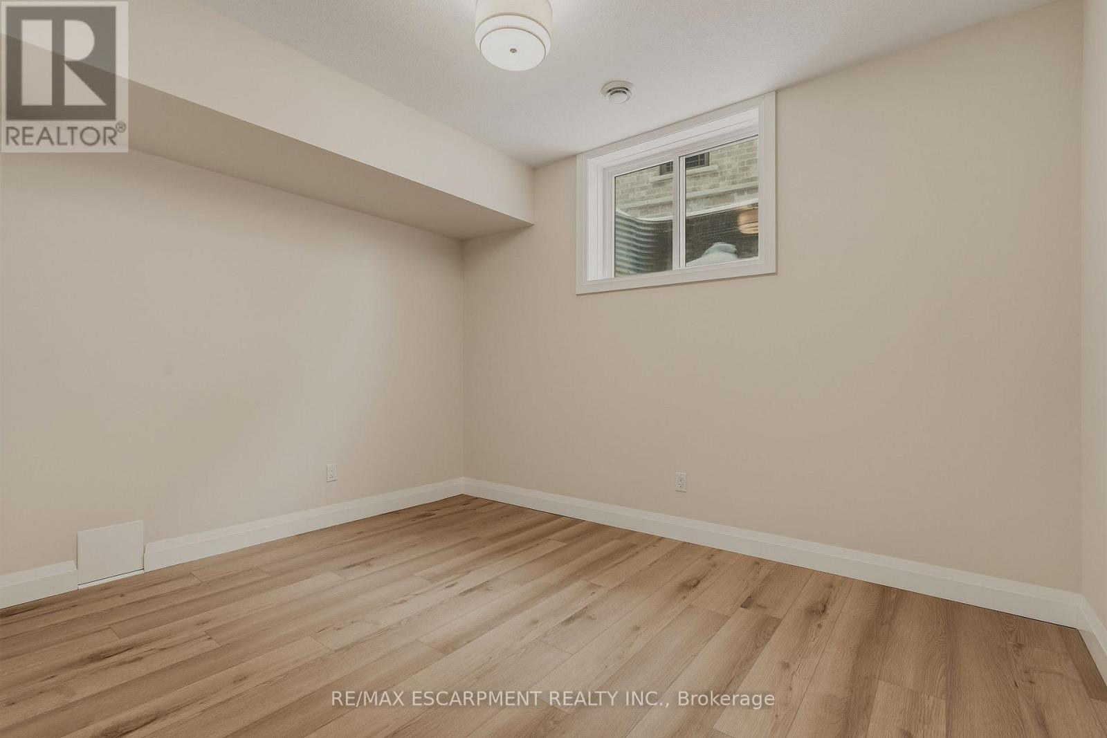 108 St. Michael's Street, Norfolk, Ontario  N4B 0A3 - Photo 25 - X12804404