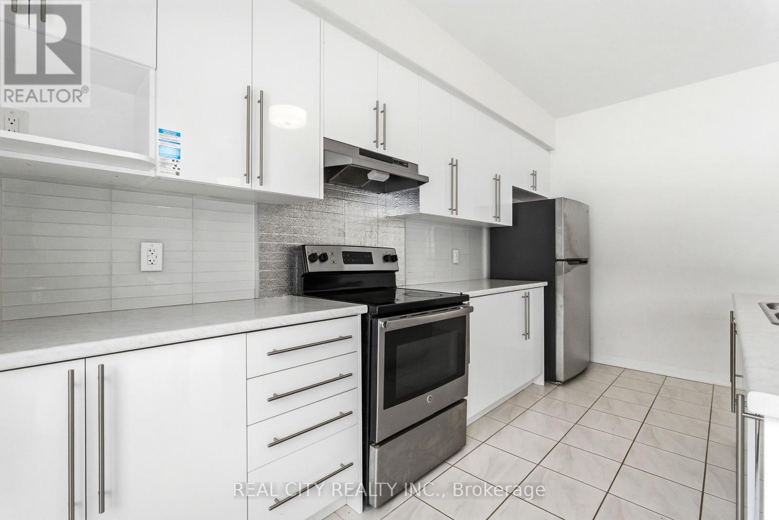 72 George Brier Drive E, Brant, Ontario  N3L 0L3 - Photo 18 - X12804412