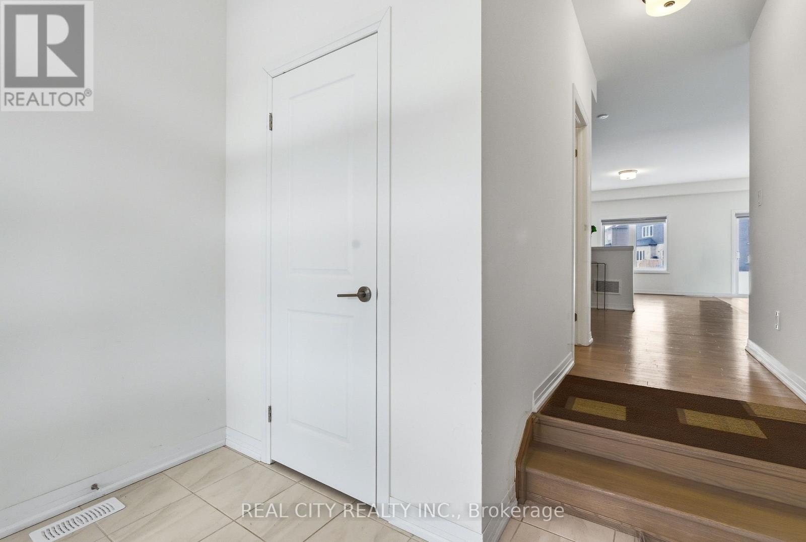 72 George Brier Drive E, Brant, Ontario  N3L 0L3 - Photo 7 - X12804412