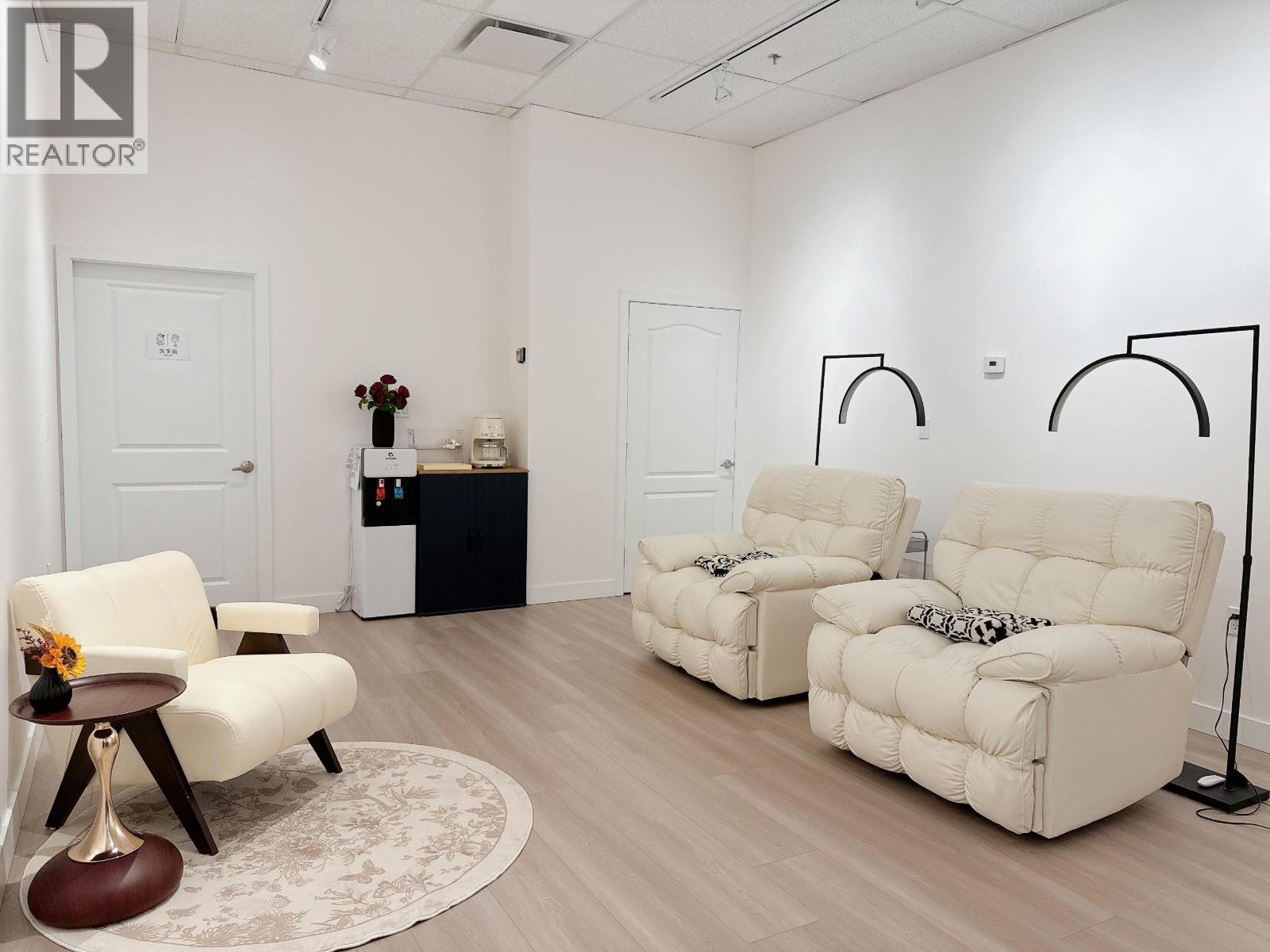 2060 4580 No. 3 Road, Richmond, British Columbia  V6X 4E8 - Photo 2 - C8076349