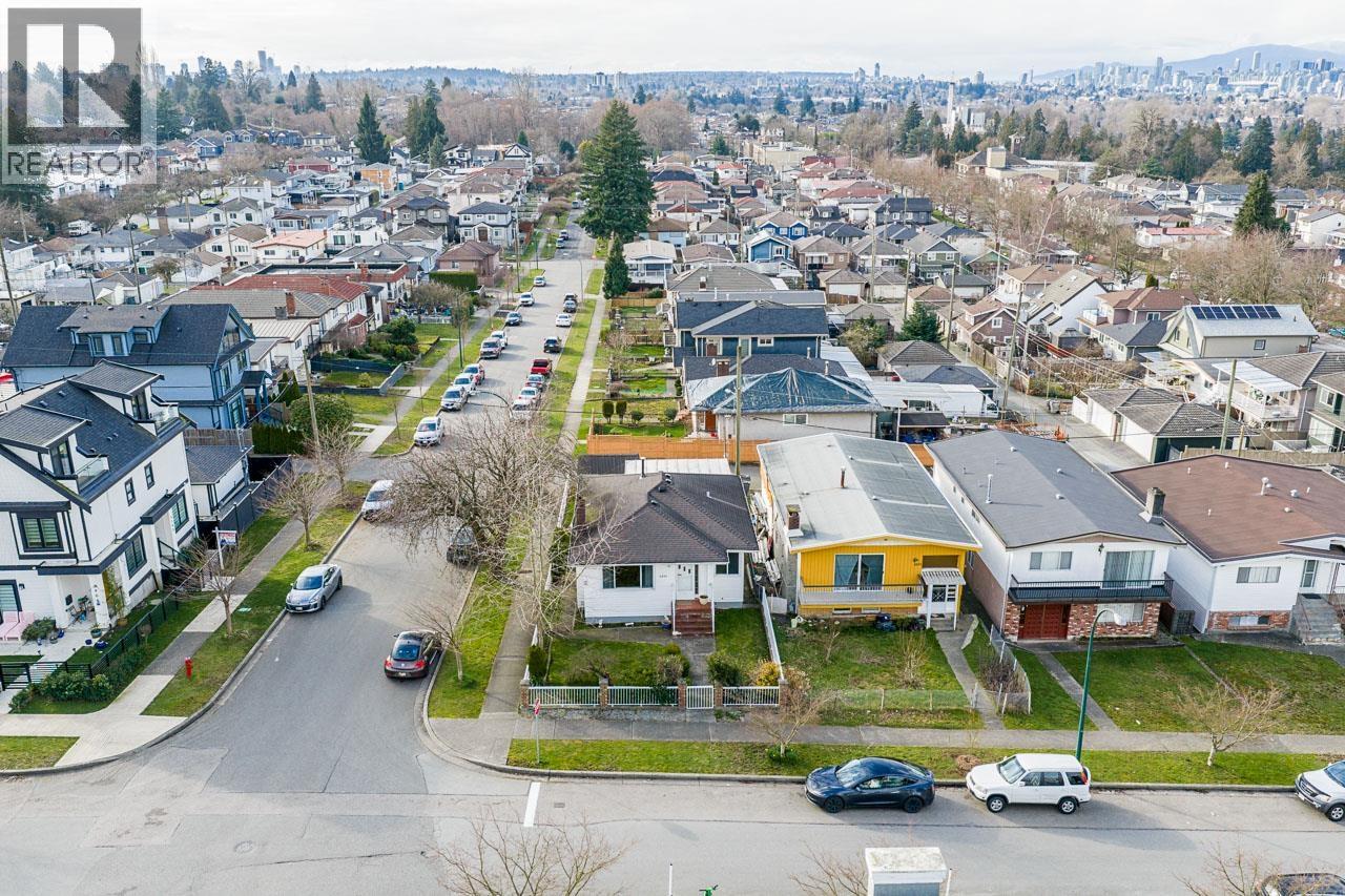 3895 Windermere Street, Vancouver, British Columbia  V5R 2G4 - Photo 33 - R3090833