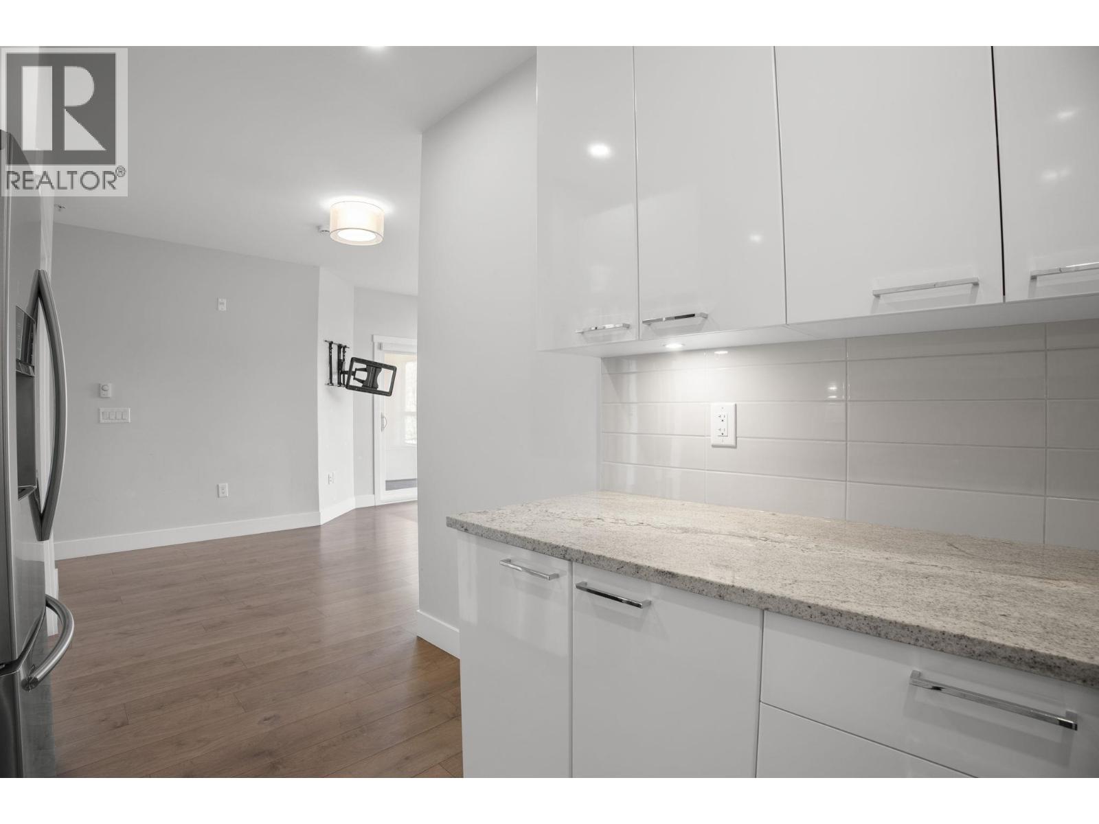 306 22315 122 Avenue, Maple Ridge, British Columbia  V2X 4K7 - Photo 5 - R3088479