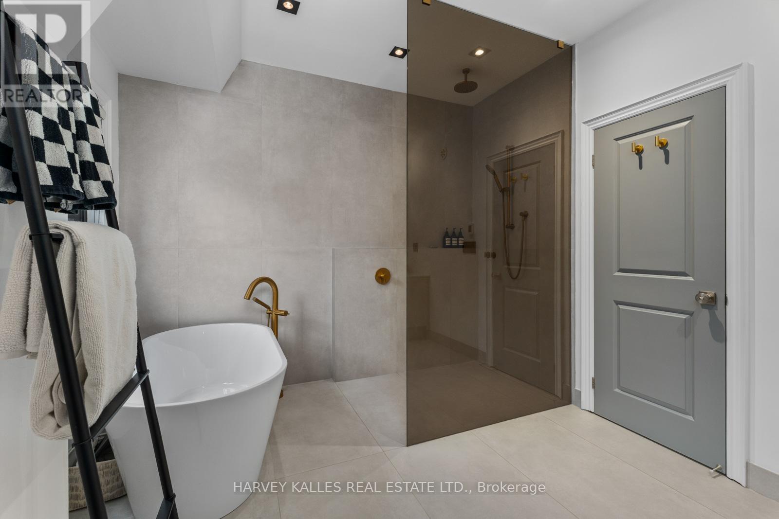 20 - 80 Daisy Avenue, Toronto, Ontario  M8W 0B7 - Photo 29 - W12803182