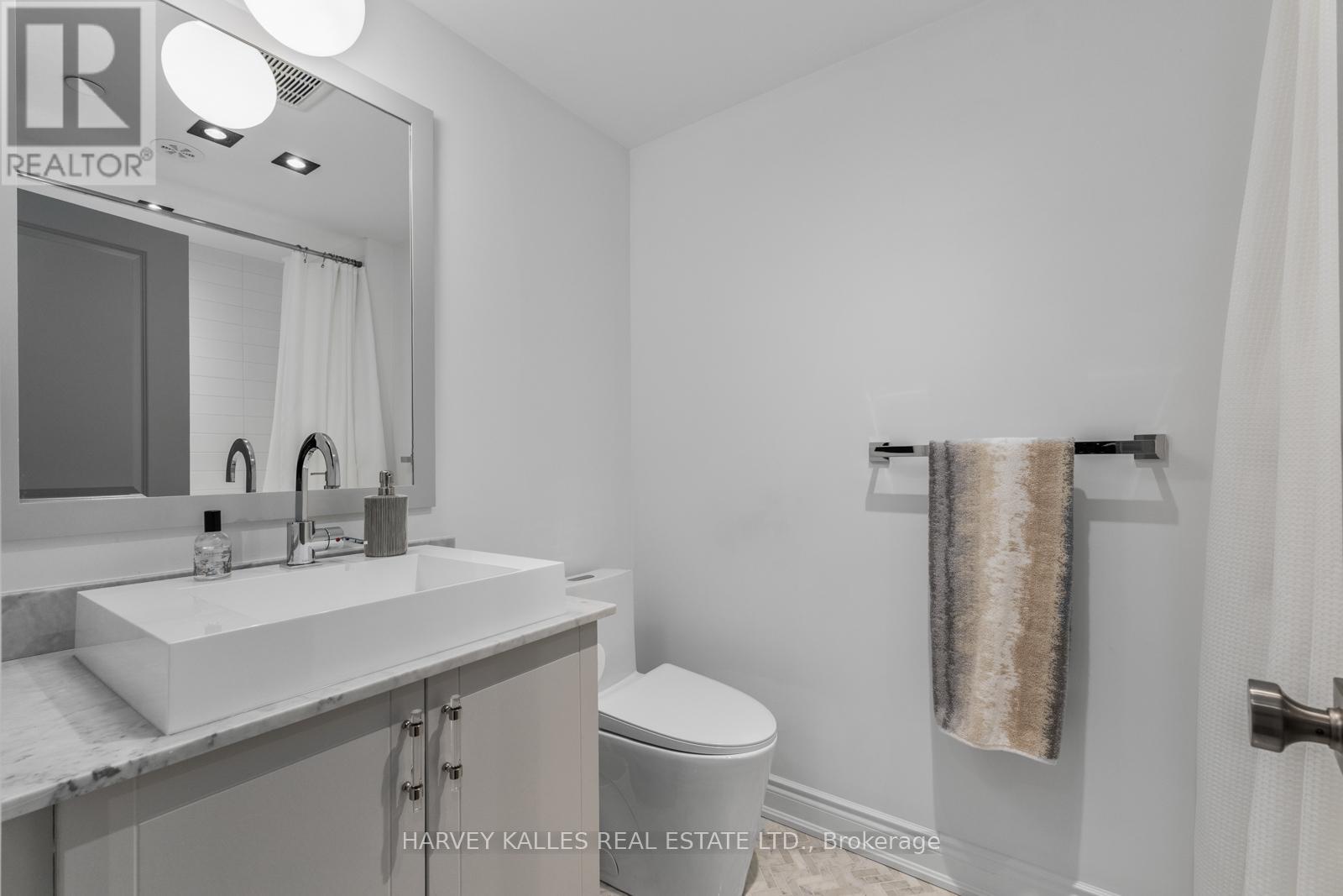 20 - 80 Daisy Avenue, Toronto, Ontario  M8W 0B7 - Photo 38 - W12803182