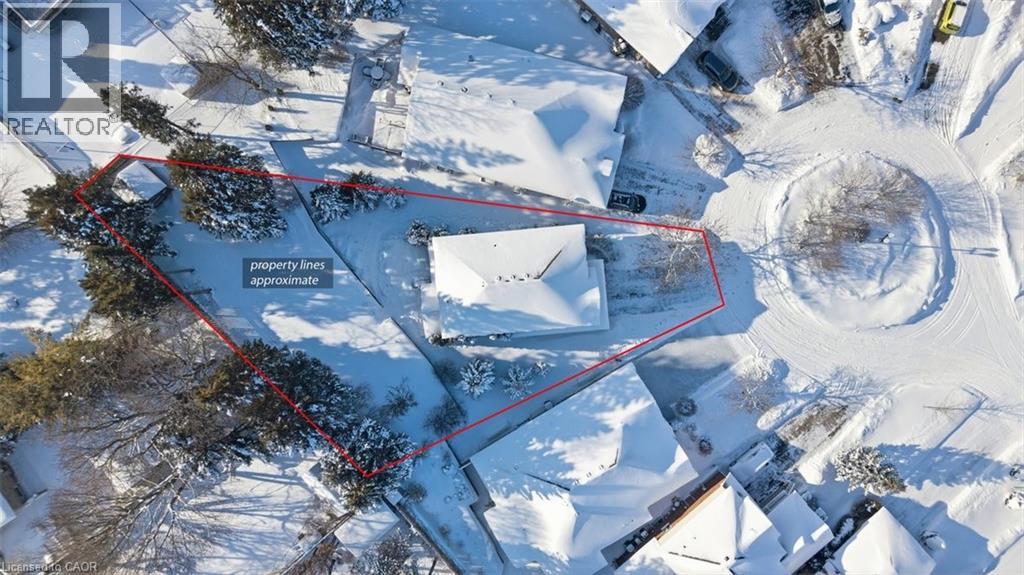 47 Huntington Place, Kitchener, Ontario  N2M 2Z4 - Photo 3 - 40799886