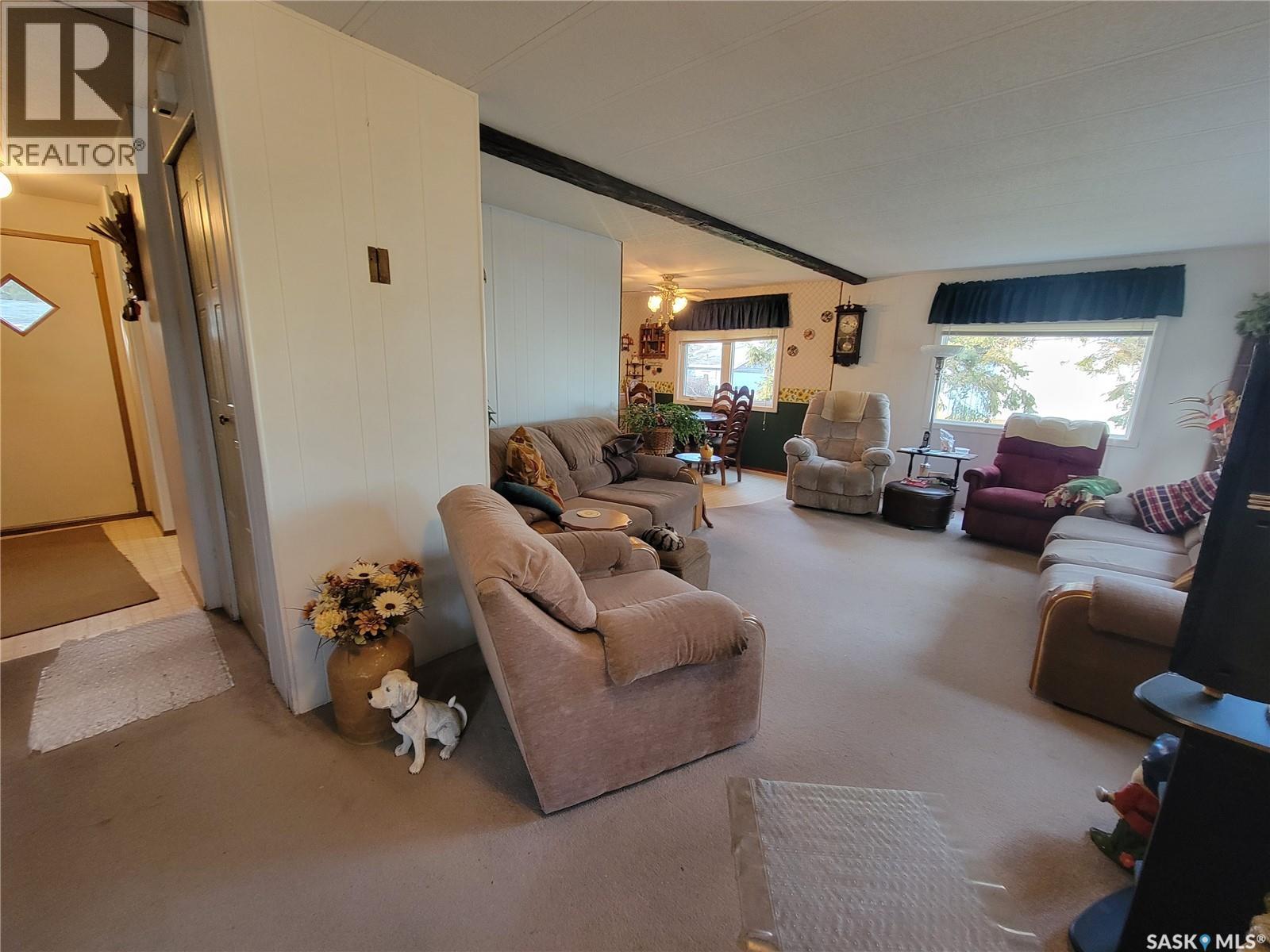 310 5th Street W, Wilkie, Saskatchewan  S0L 2C0 - Photo 13 - SK020976