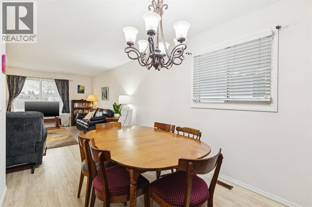 290 Jensen Drive Ne, Airdrie, Alberta  T4B 1N9 - Photo 19 - A2284195