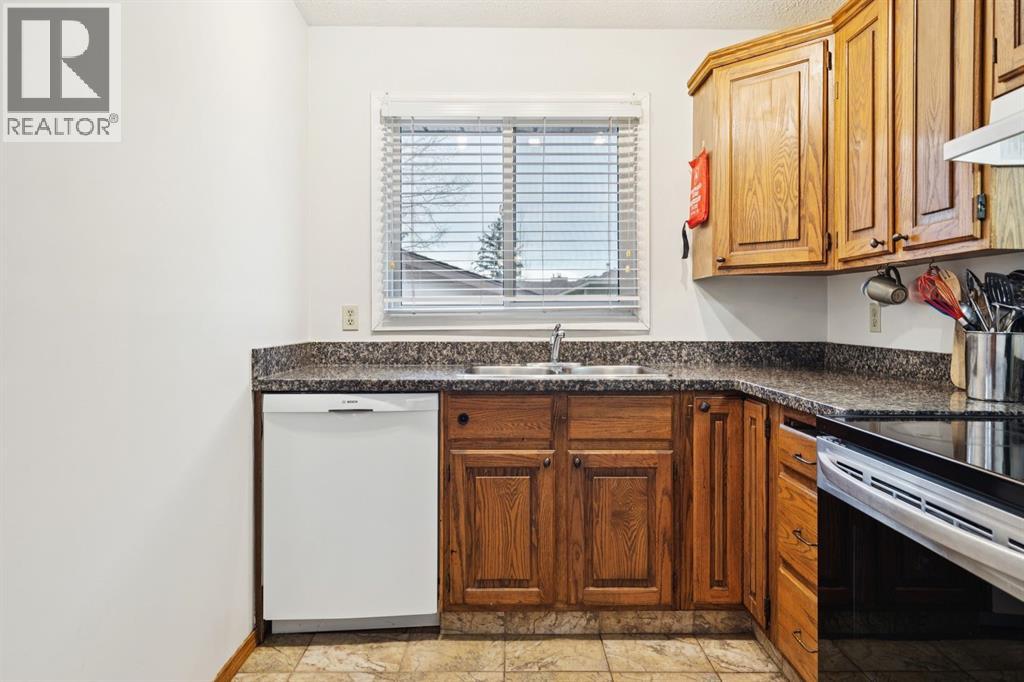 290 Jensen Drive Ne, Airdrie, Alberta  T4B 1N9 - Photo 23 - A2284195