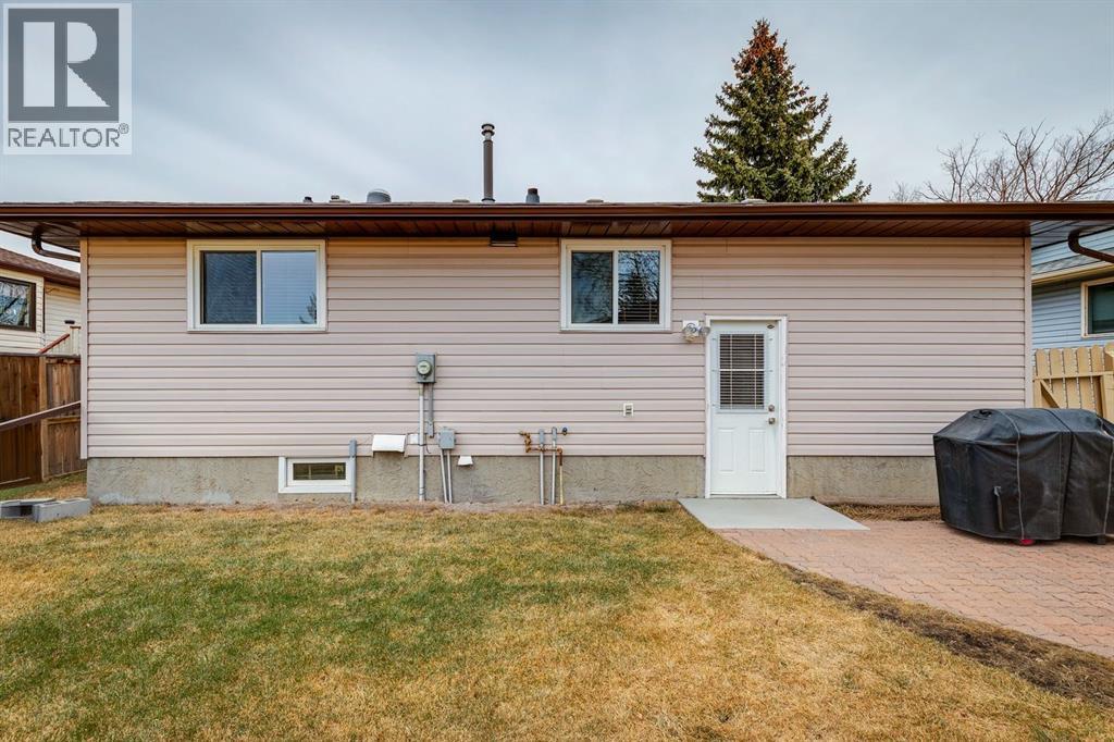 290 Jensen Drive Ne, Airdrie, Alberta  T4B 1N9 - Photo 37 - A2284195