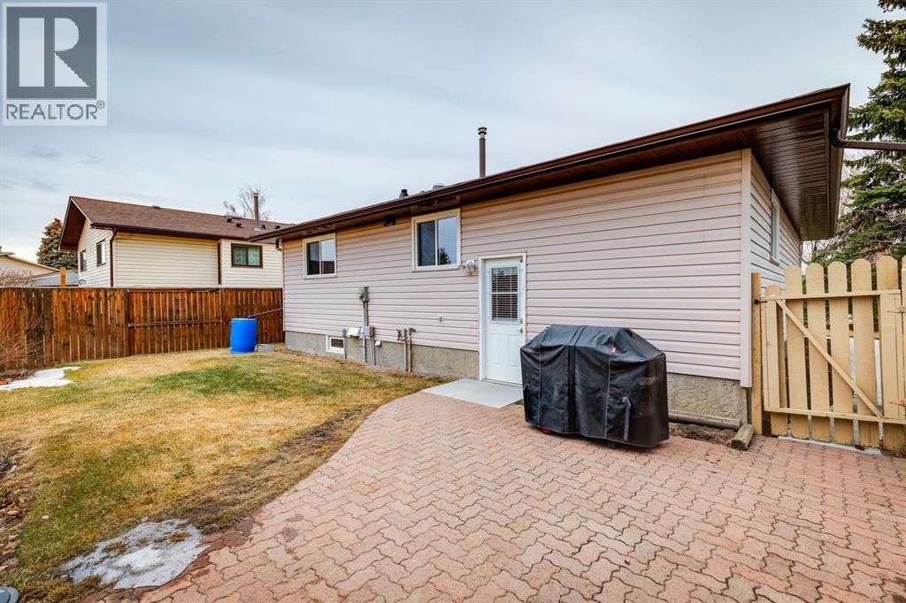 290 Jensen Drive Ne, Airdrie, Alberta  T4B 1N9 - Photo 36 - A2284195