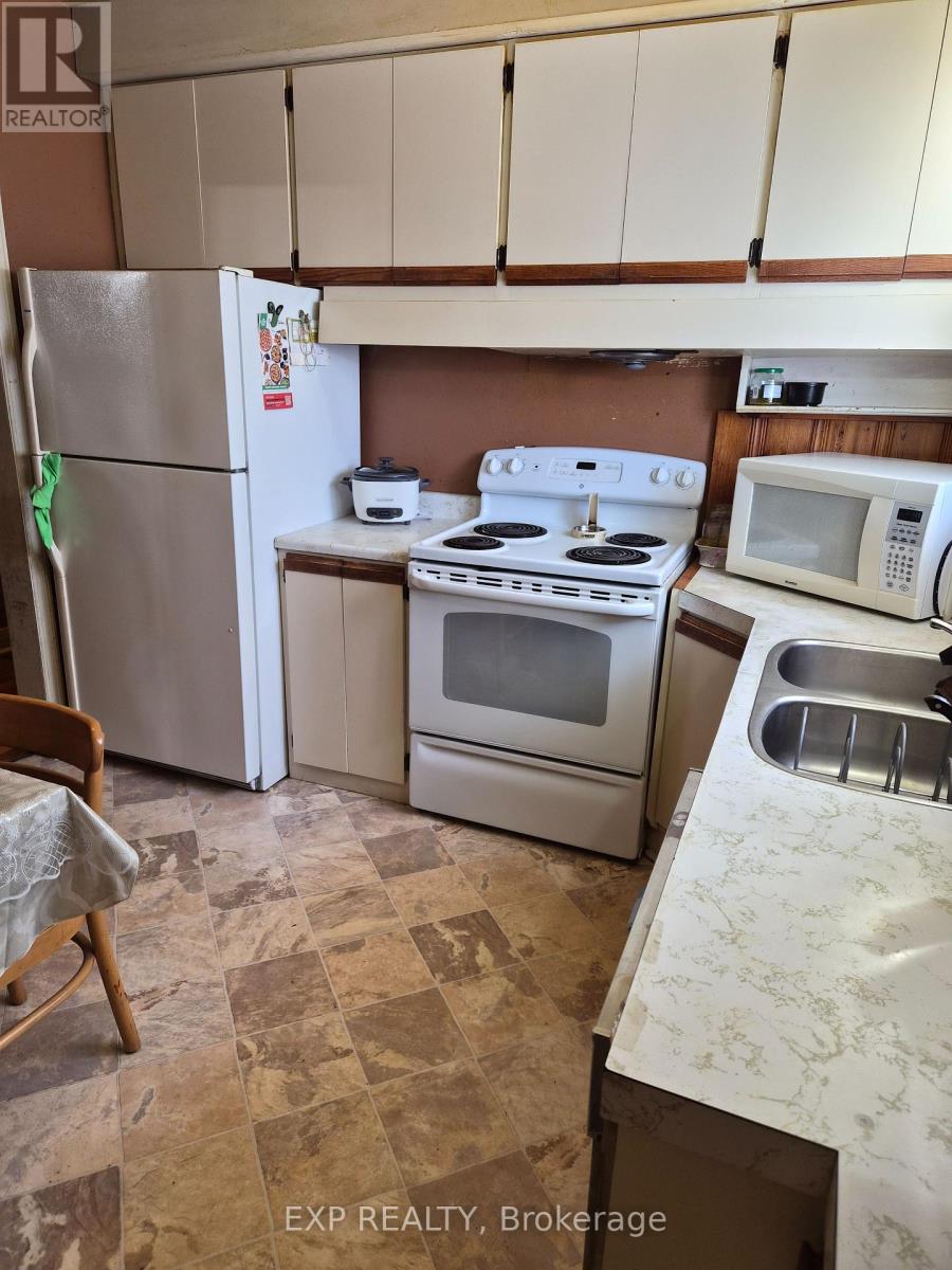 260 Joffre-Belanger Way, Ottawa, Ontario  K1L 5K8 - Photo 10 - X12804430