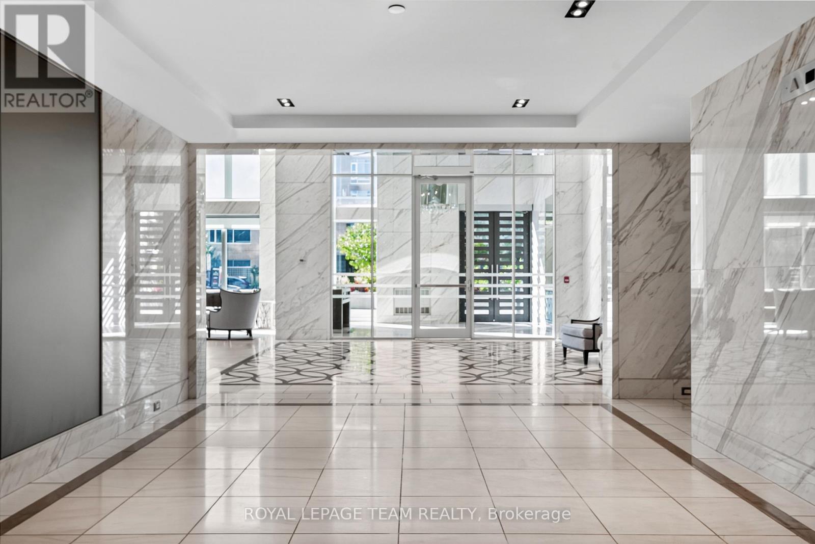 1111 - 111 Champagne Avenue S, Ottawa, Ontario  K1S 5V3 - Photo 17 - X12804440